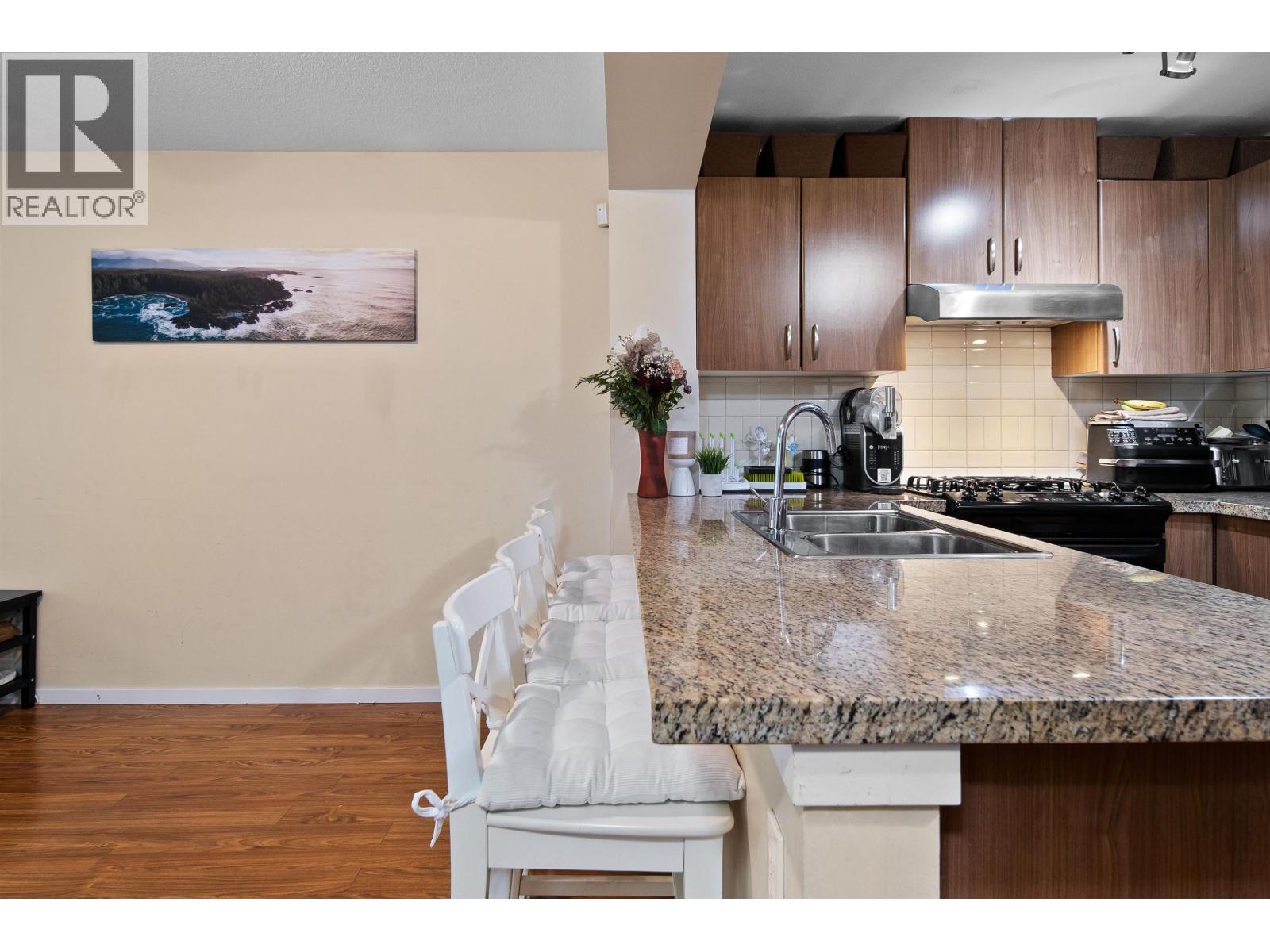 211 1330 Genest Way Property Photo 6