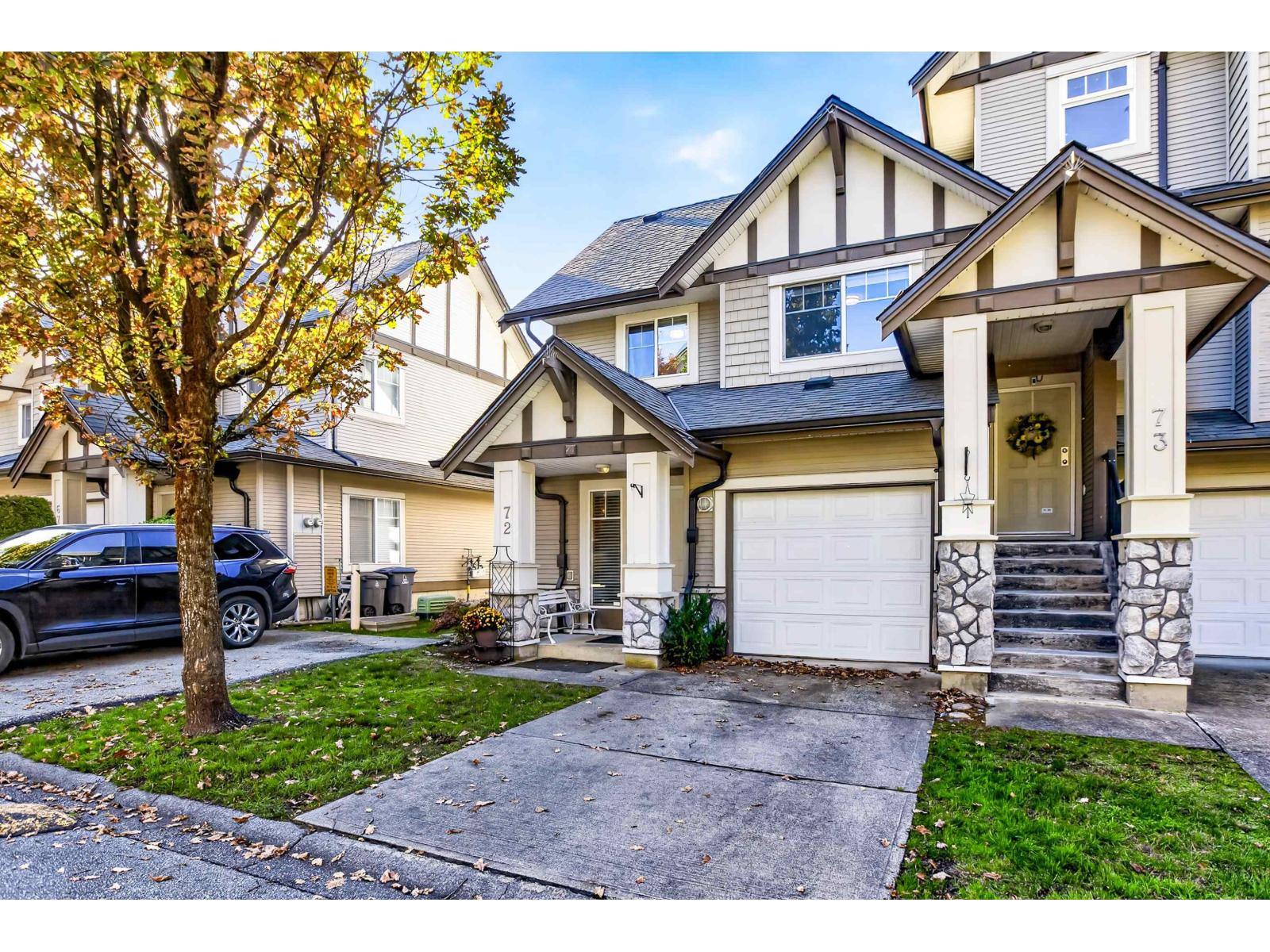 72 18221 68 Avenue Property Photo 2