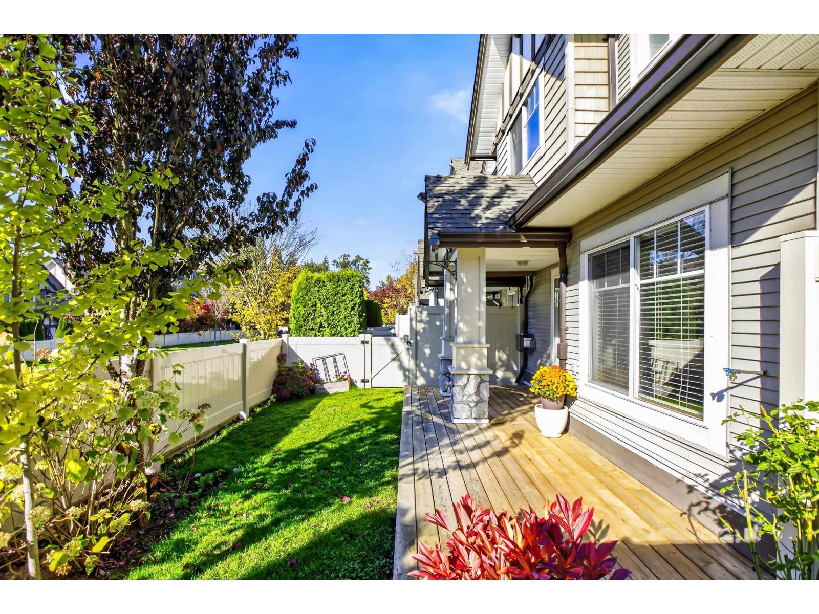 72 18221 68 Avenue Property Photo 30