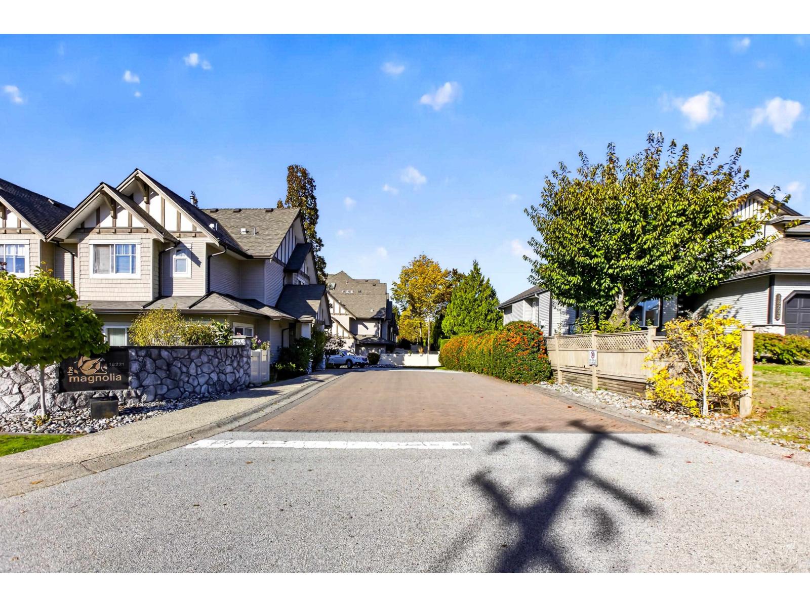 72 18221 68 Avenue Property Photo 33