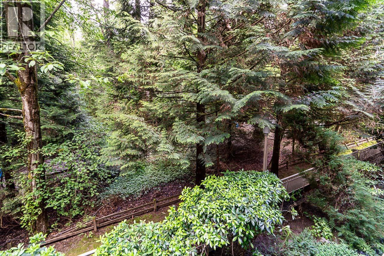 211 2975 Princess Crescent Property Photo 35