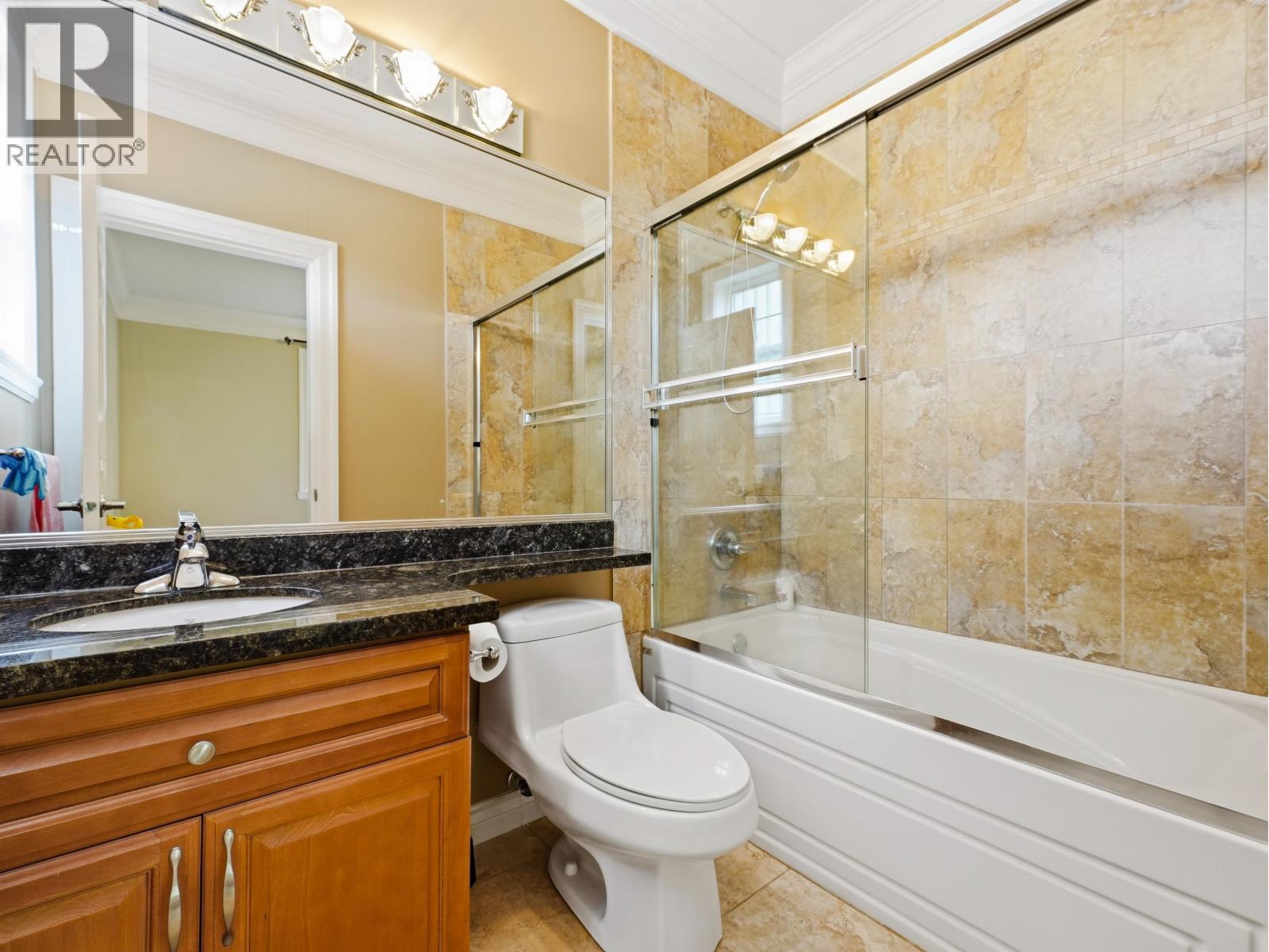 5631 Clearwater Drive Property Photo 30