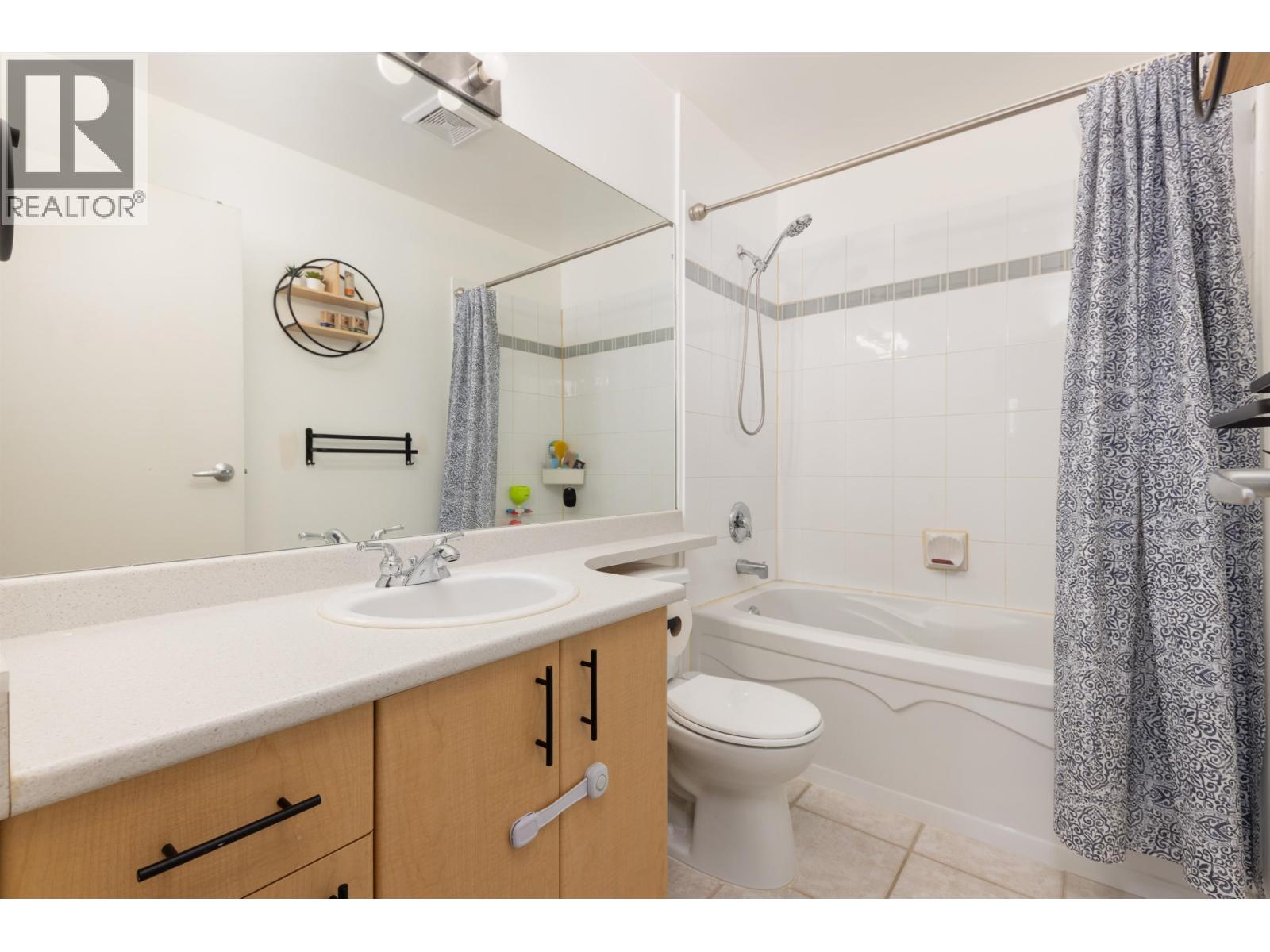 415 7038 21st Avenue Property Photo 15