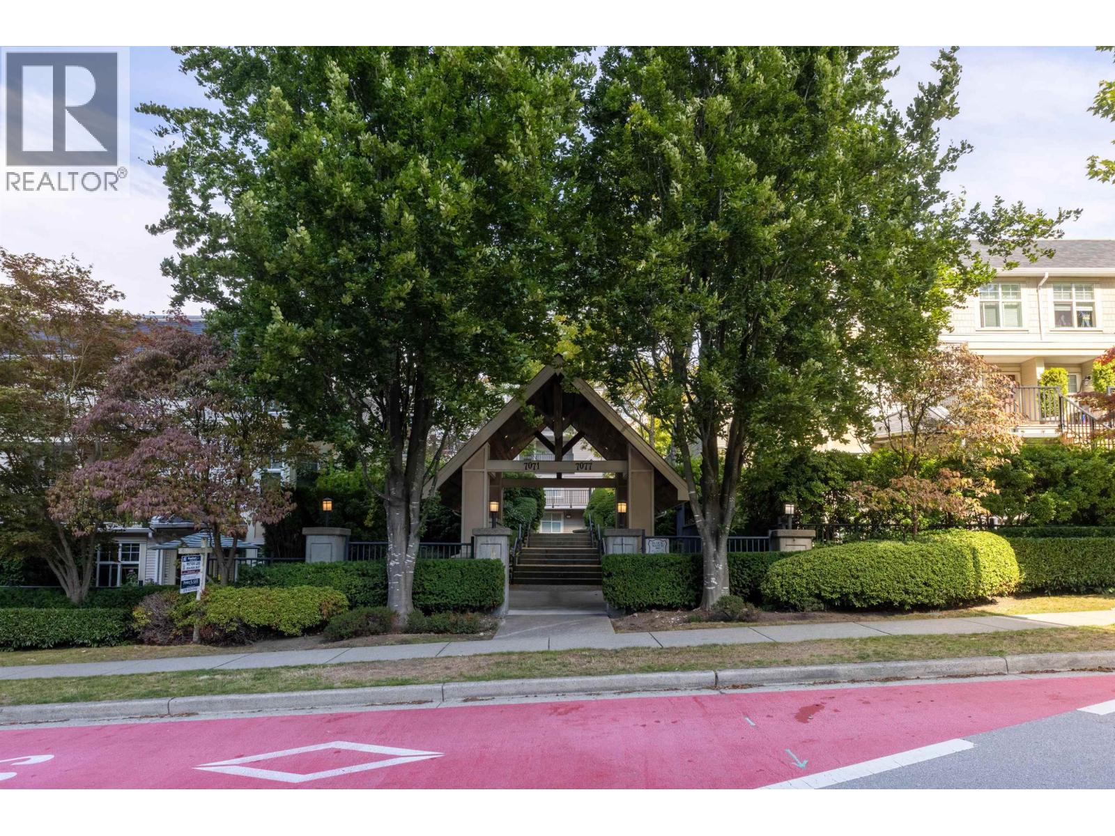 415 7038 21st Avenue Property Photo 18