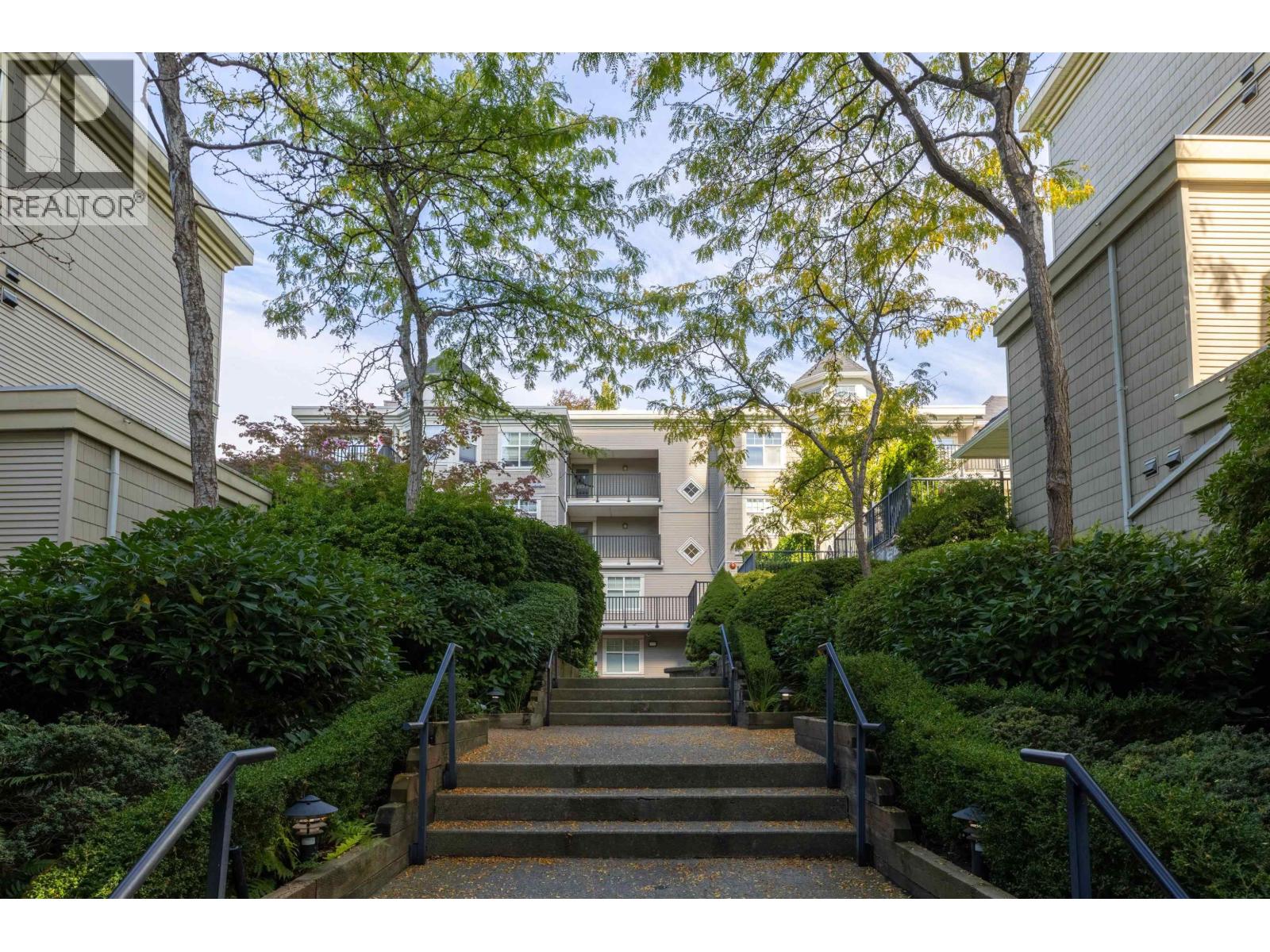415 7038 21st Avenue Property Photo 19