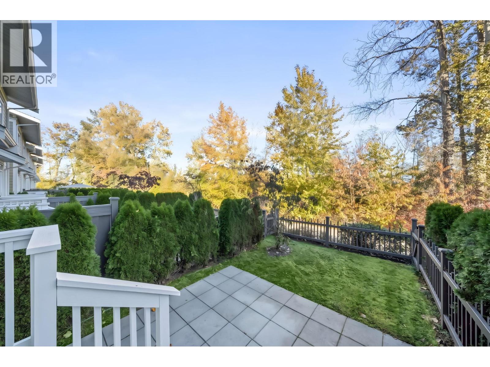 43 5551 Admiral Way Property Photo 16
