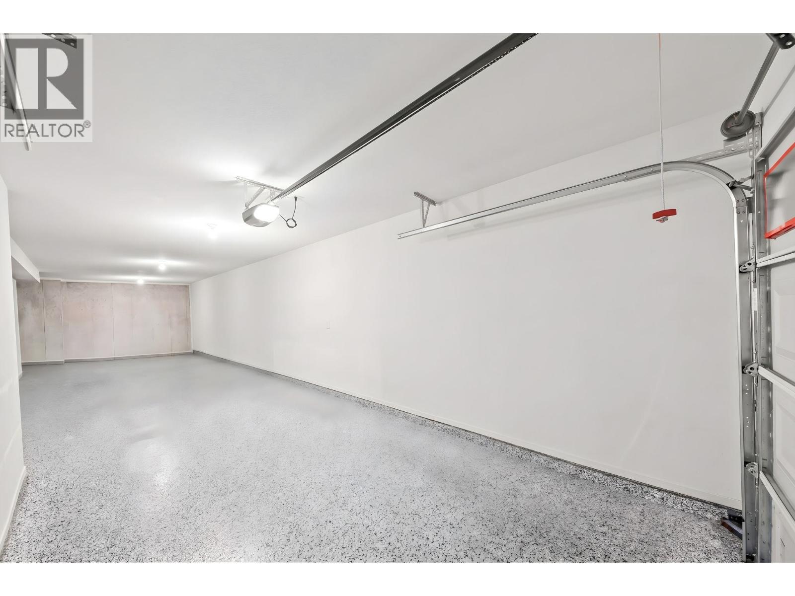 43 5551 Admiral Way Property Photo 22