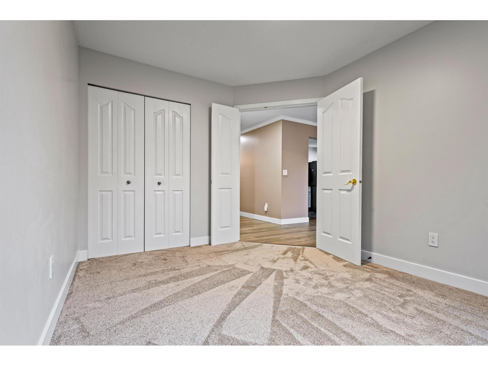 206 32120 Mt Waddington Avenue Property Photo 14
