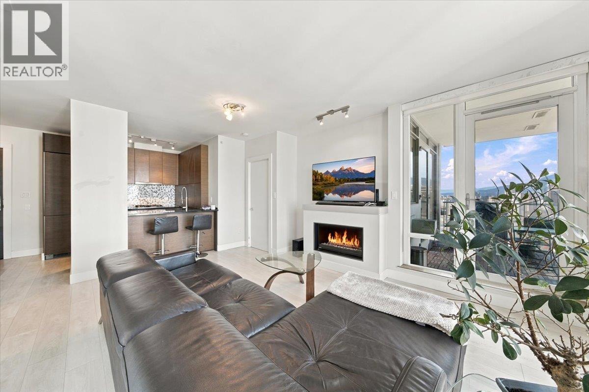 2404 565 Smithe Street Property Photo 1