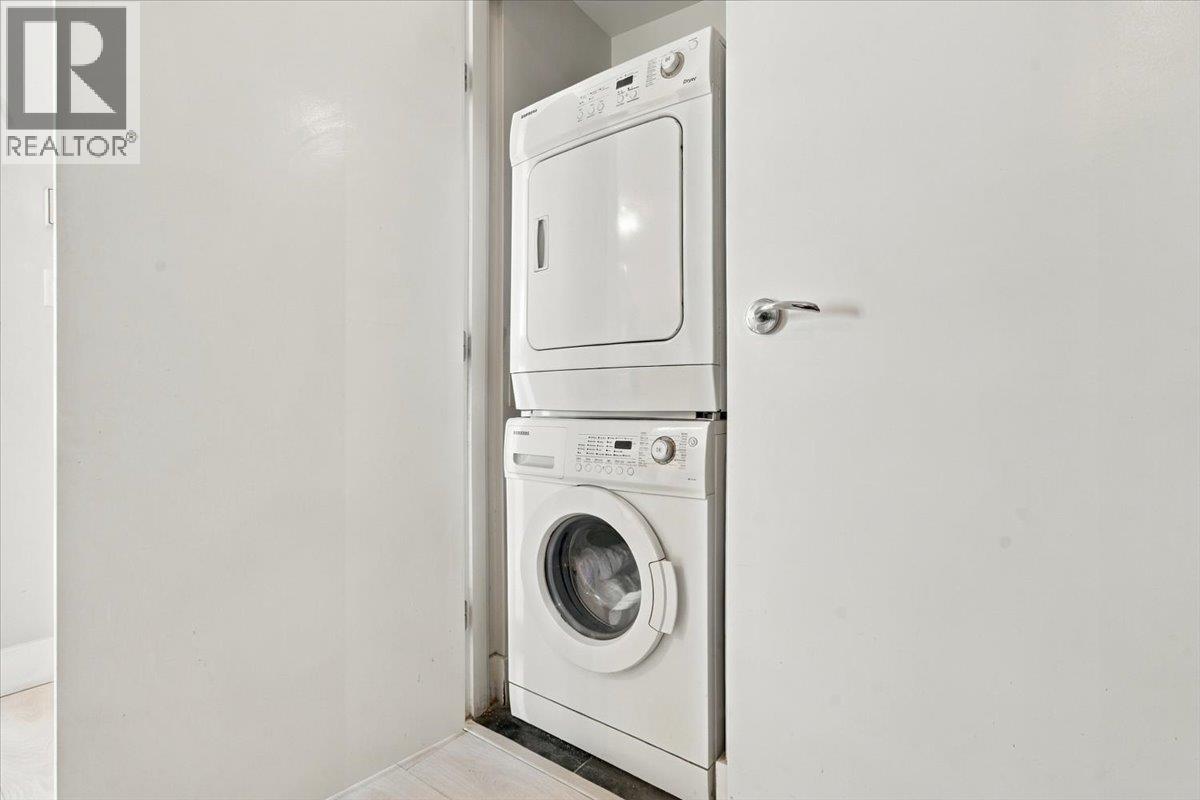 2404 565 Smithe Street Property Photo 20
