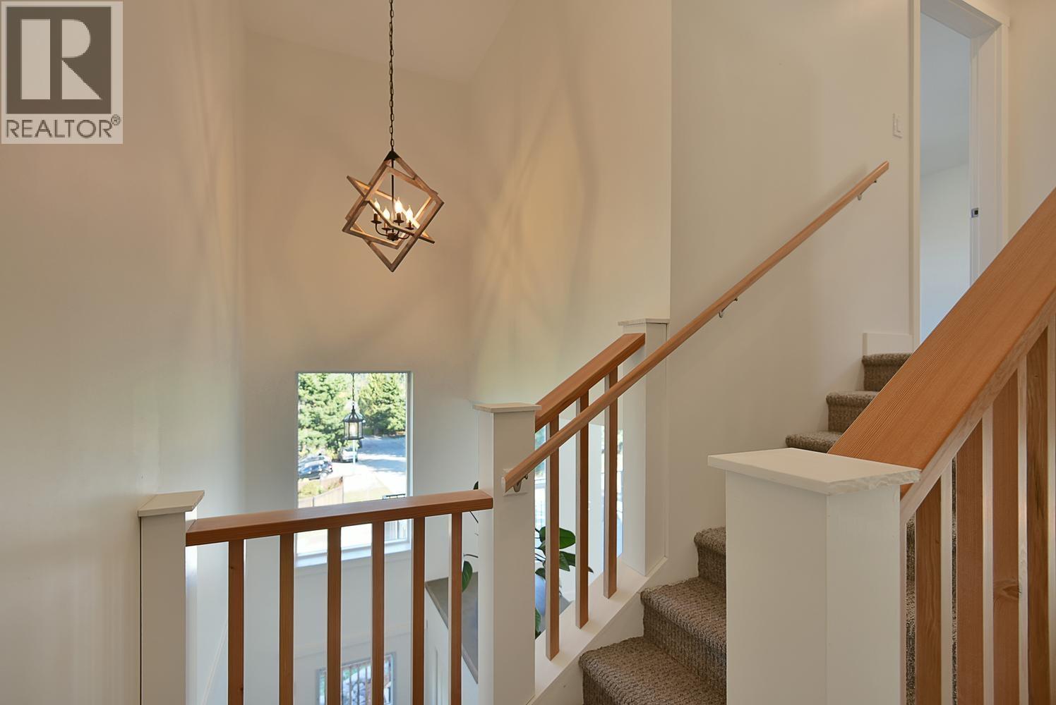 5825 Trail Avenue Property Photo 19