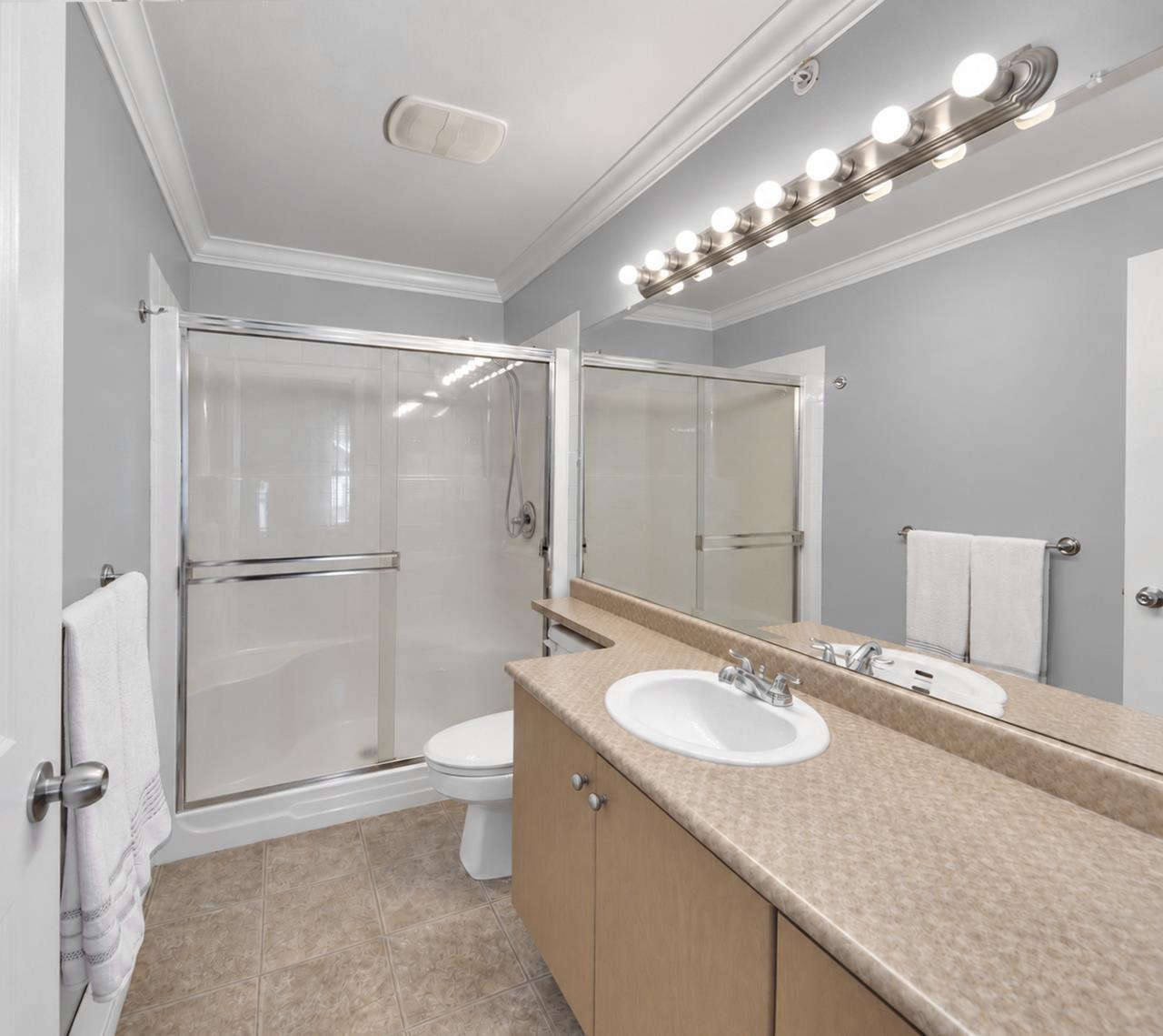 87 20460 66 Avenue Property Photo 16
