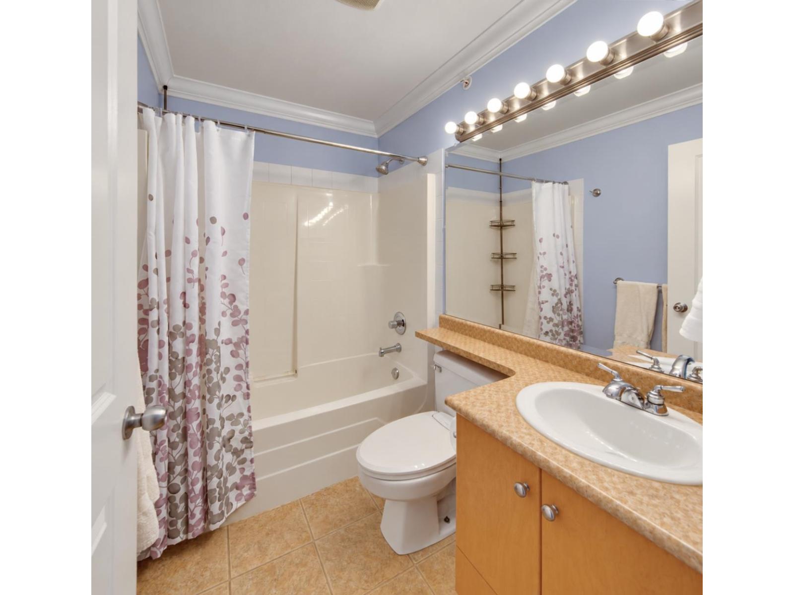 87 20460 66 Avenue Property Photo 20