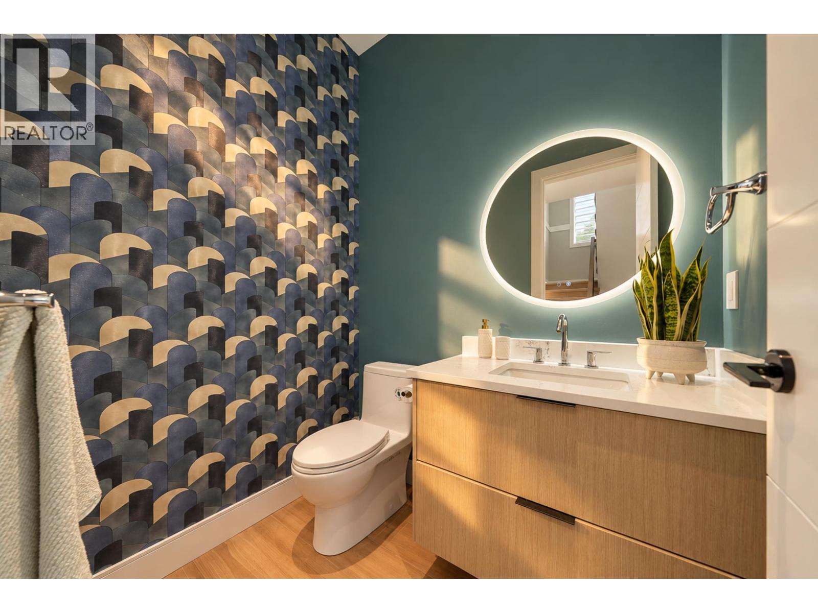 6376 Burns Street Property Photo 15