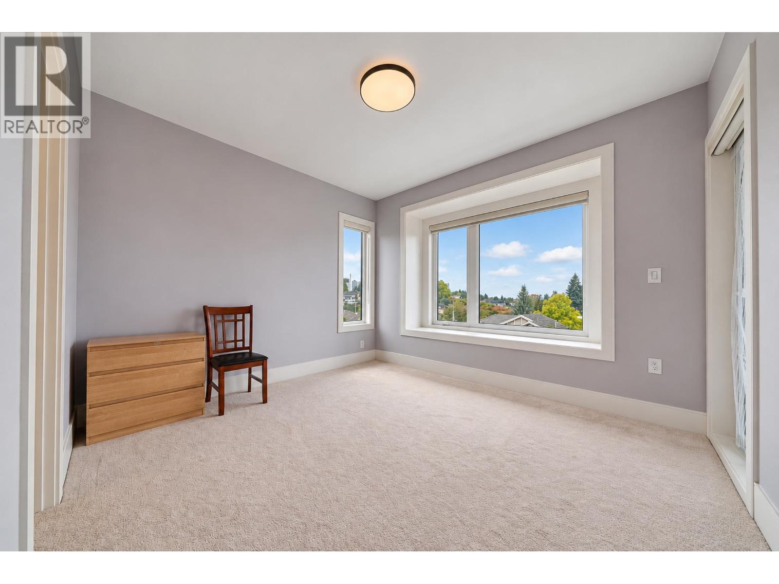6376 Burns Street Property Photo 24