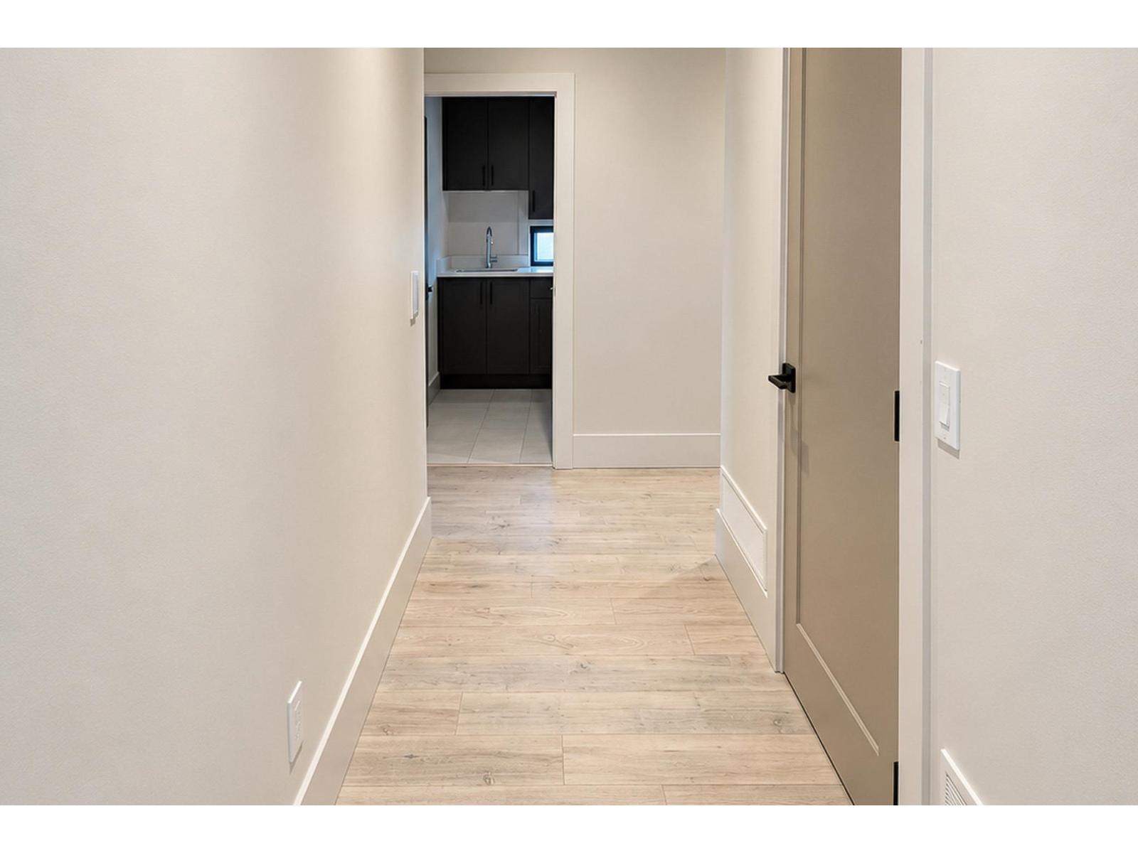 2748 Montana Place Property Photo 25