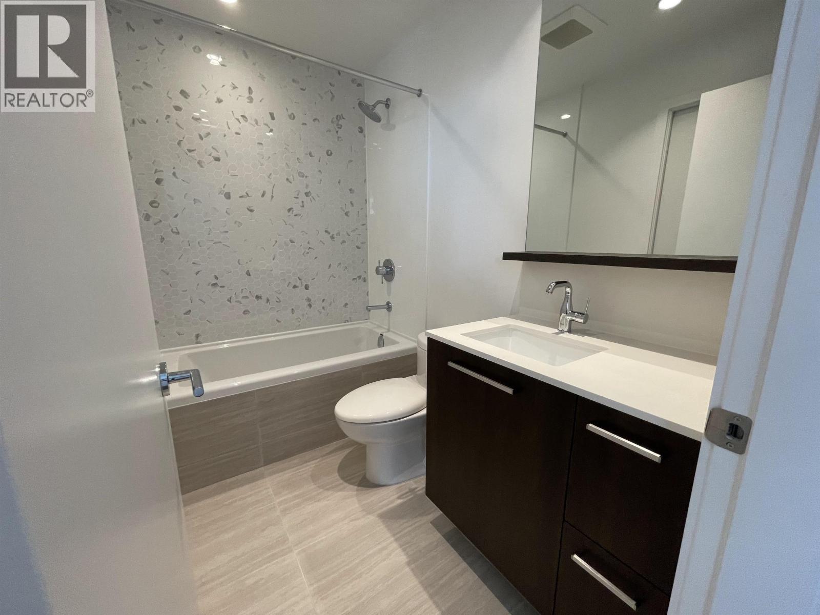 1509 567 Clarke Road Property Photo 3
