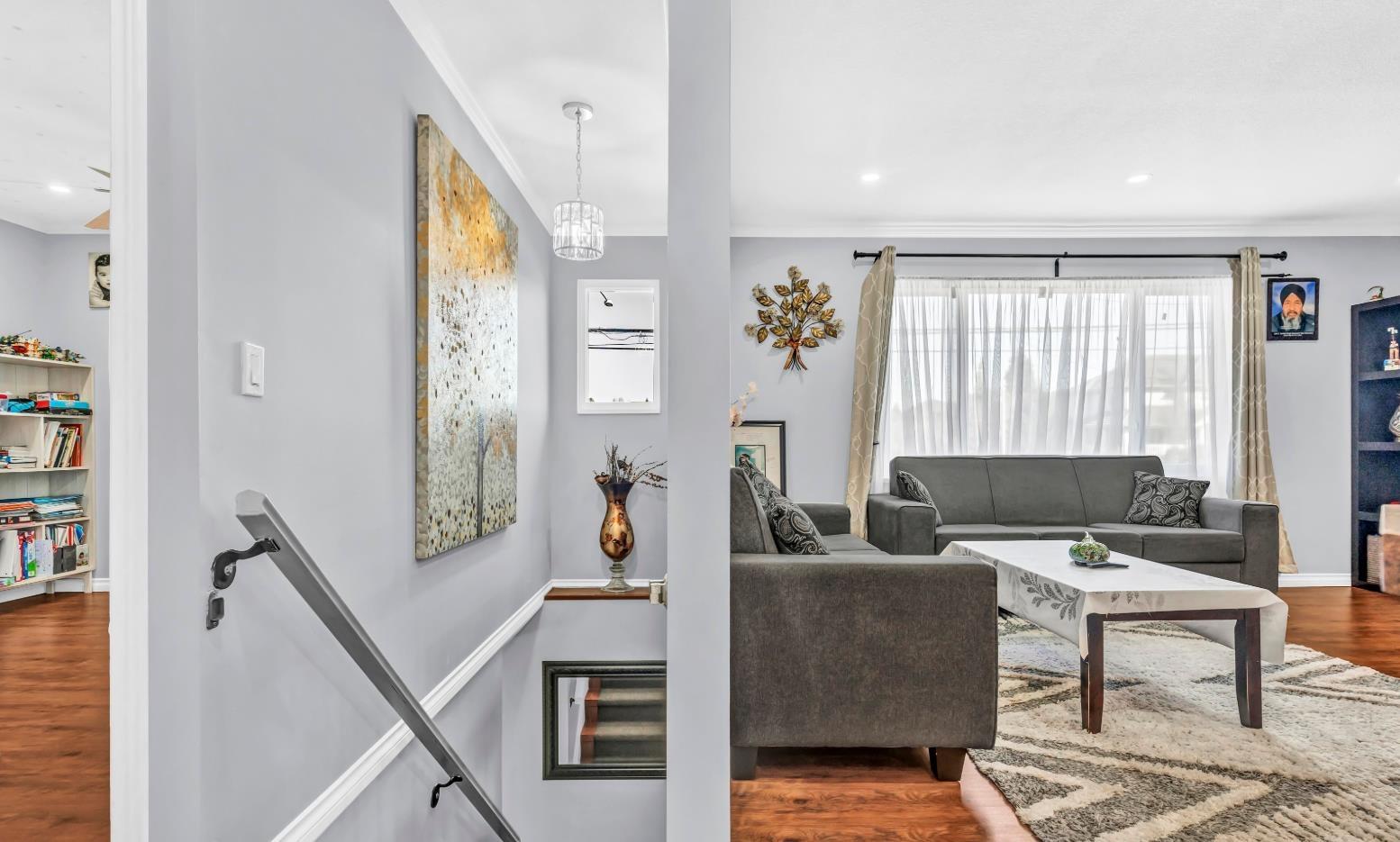 18240 64 Avenue Property Photo 18