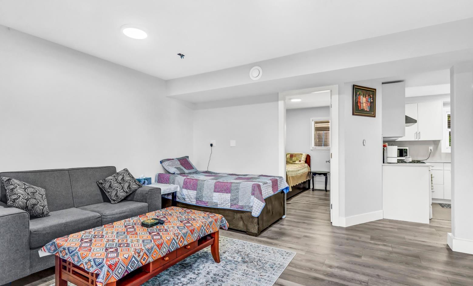18240 64 Avenue Property Photo 25