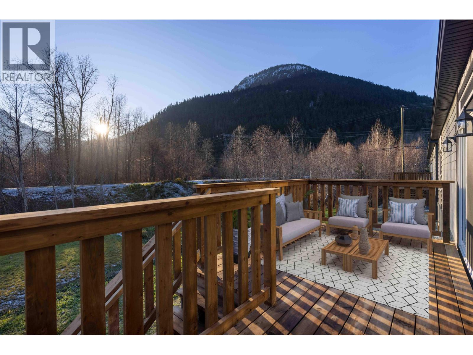 50 7370 Highway 99 Property Photo 17