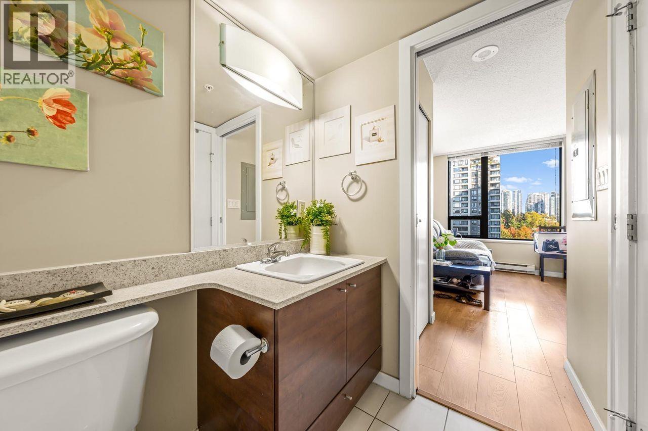 906 4118 Dawson Street Property Photo 15