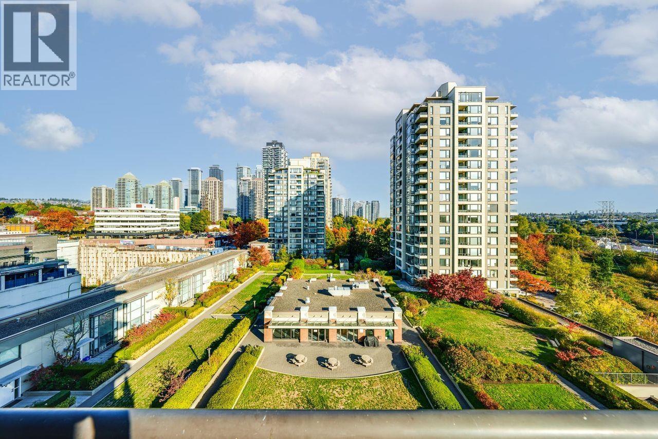 906 4118 Dawson Street Property Photo 17