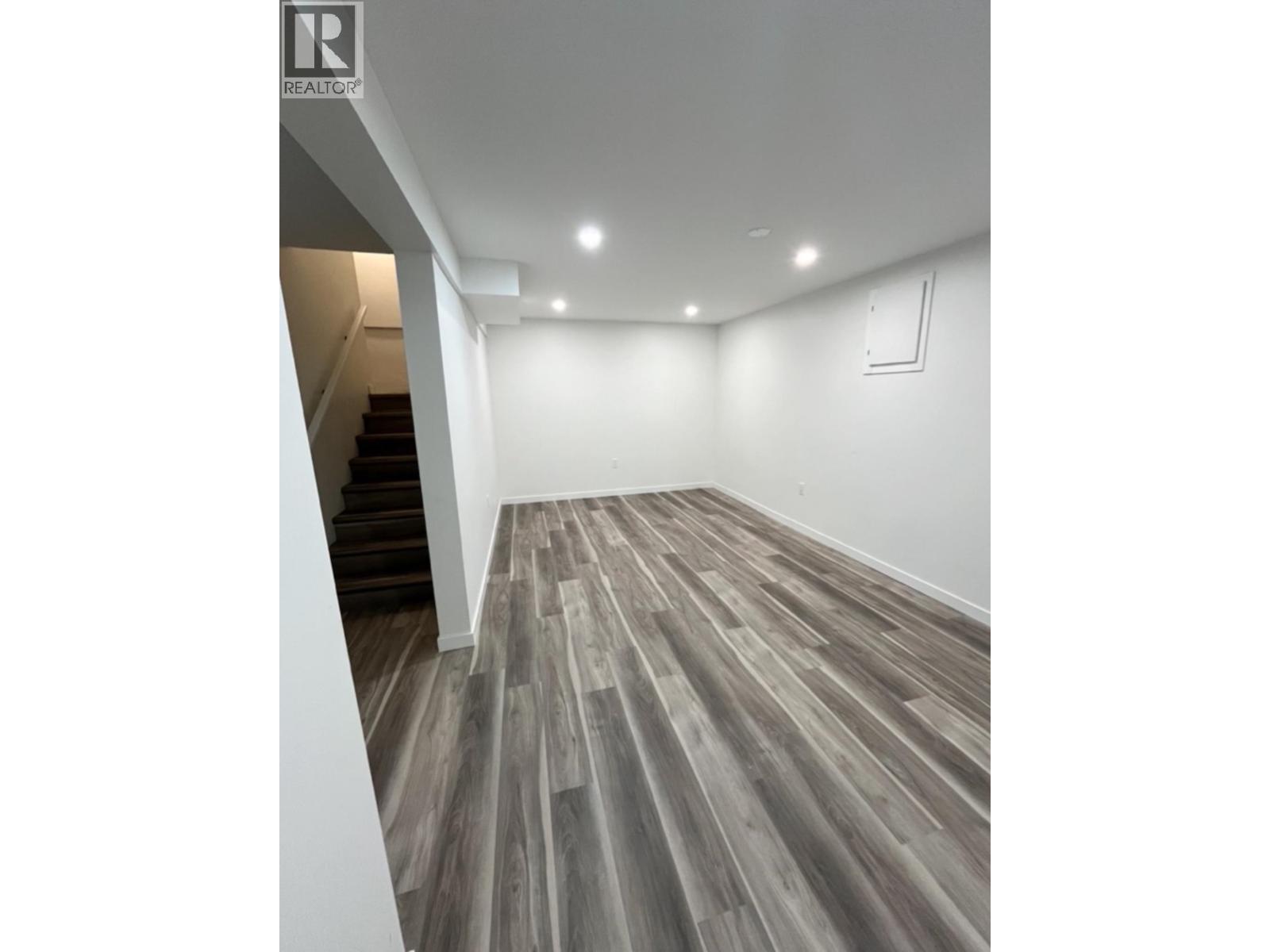 18 2007 Upland Street Property Photo 12
