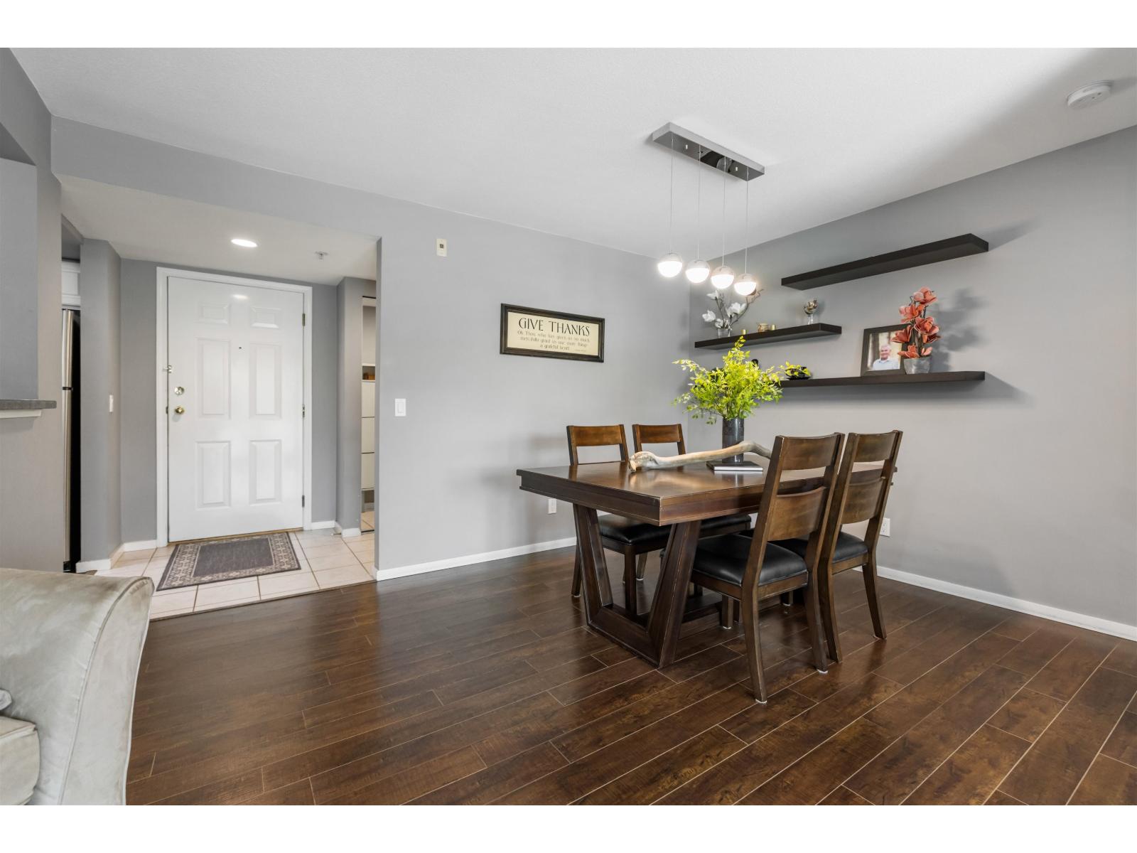307 33728 King Road Property Photo 10