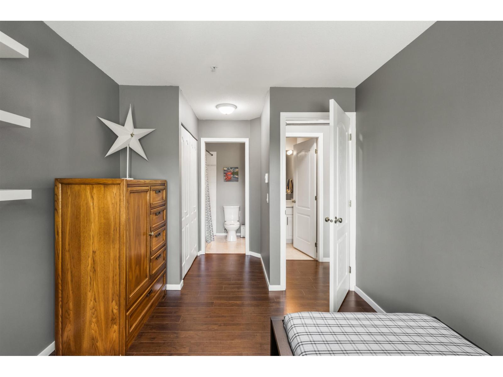 307 33728 King Road Property Photo 18