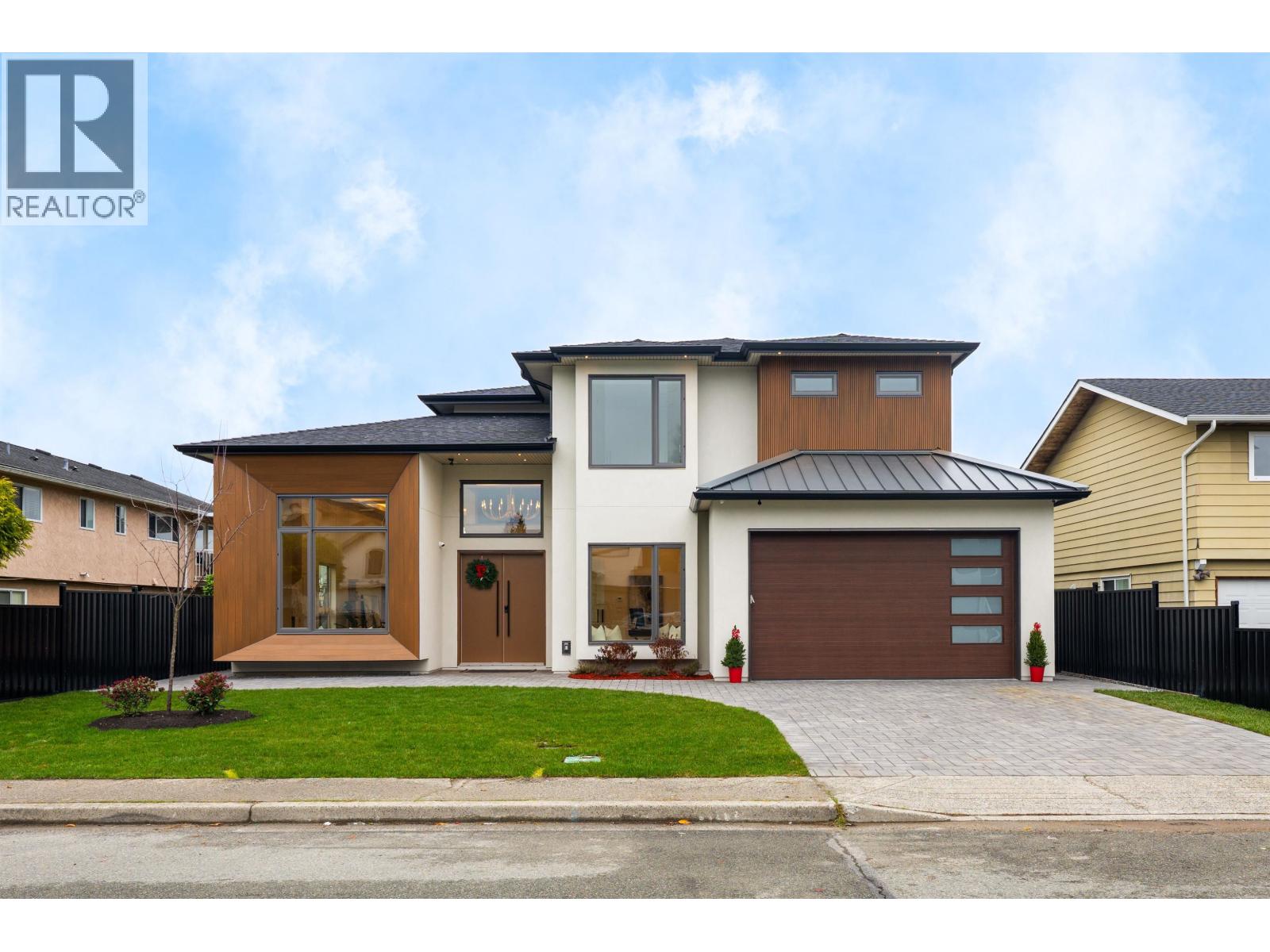 3651 Bowen Drive Property Photo 2