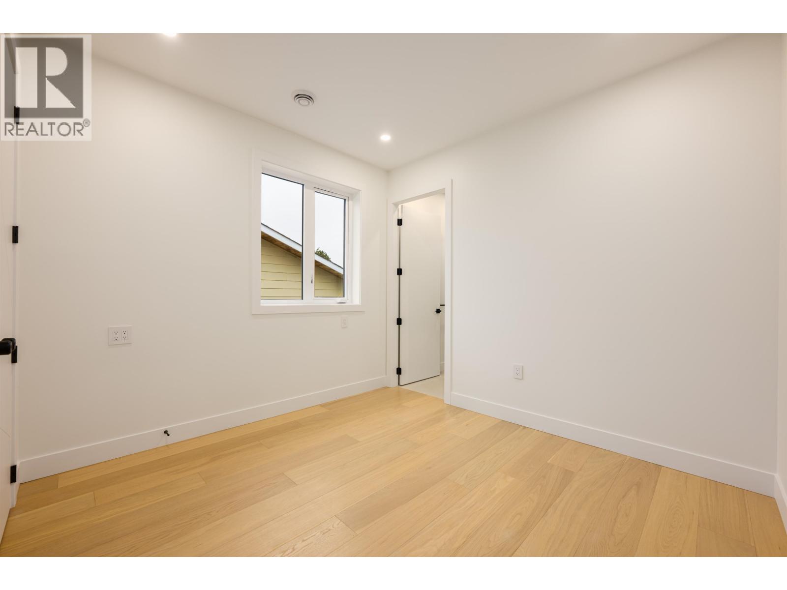 3651 Bowen Drive Property Photo 27