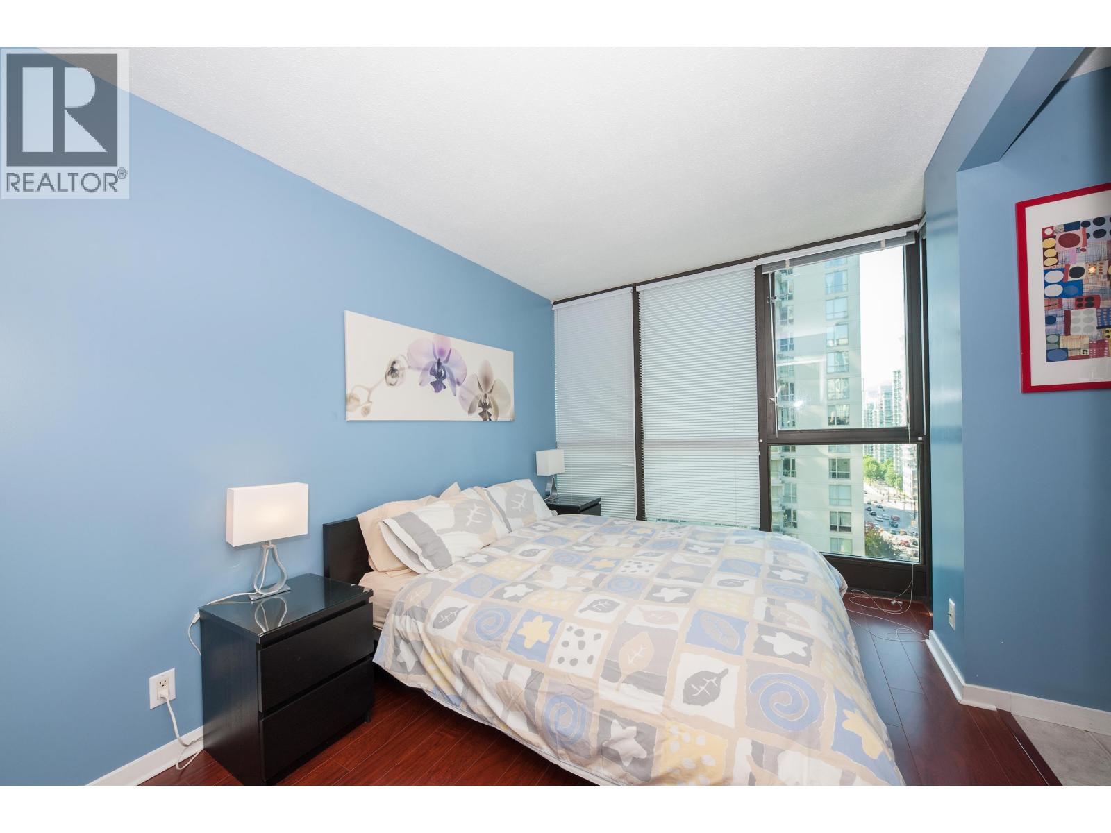 910 1367 Alberni Street Property Photo 9