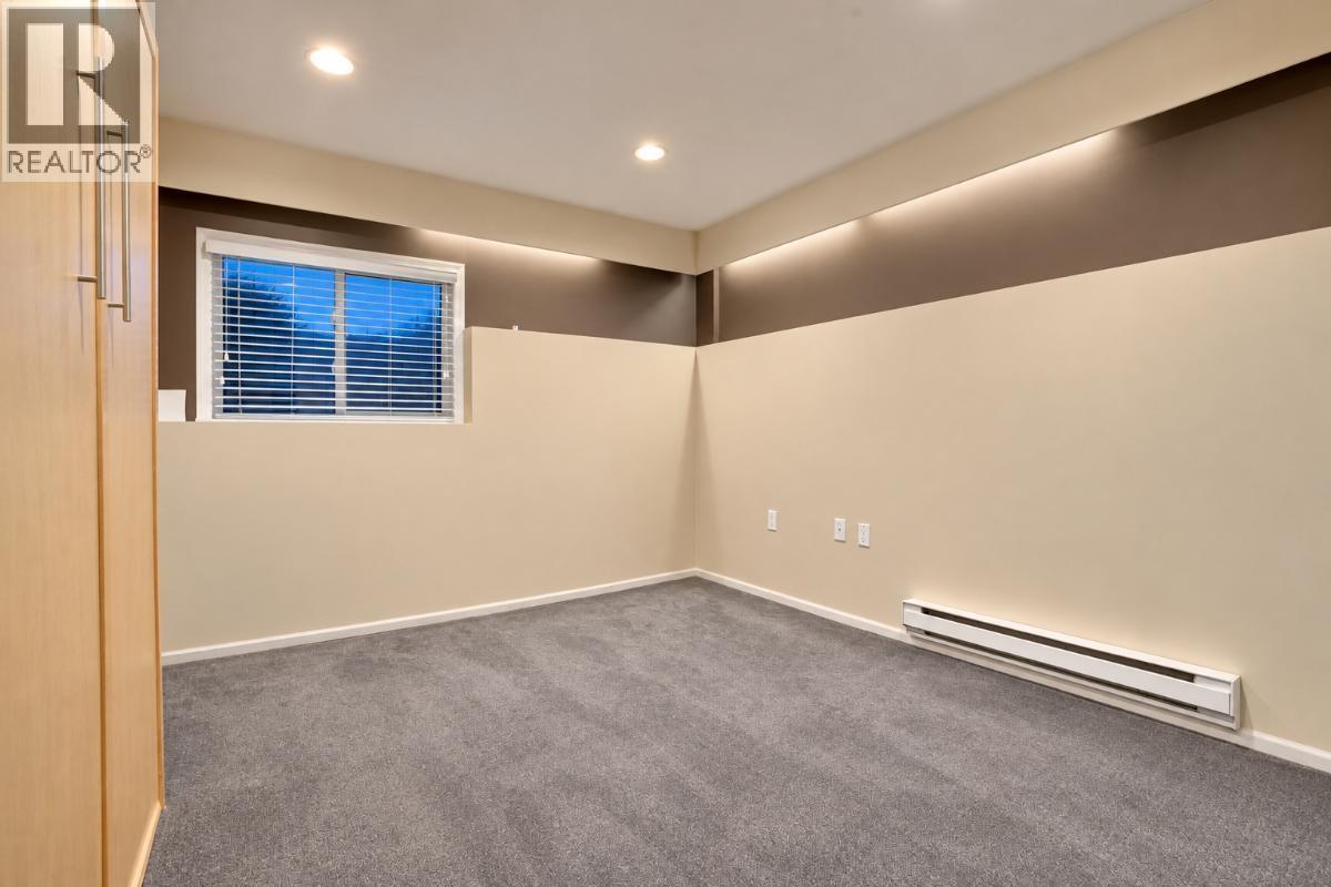 304 223 E Keith Road Property Photo 24