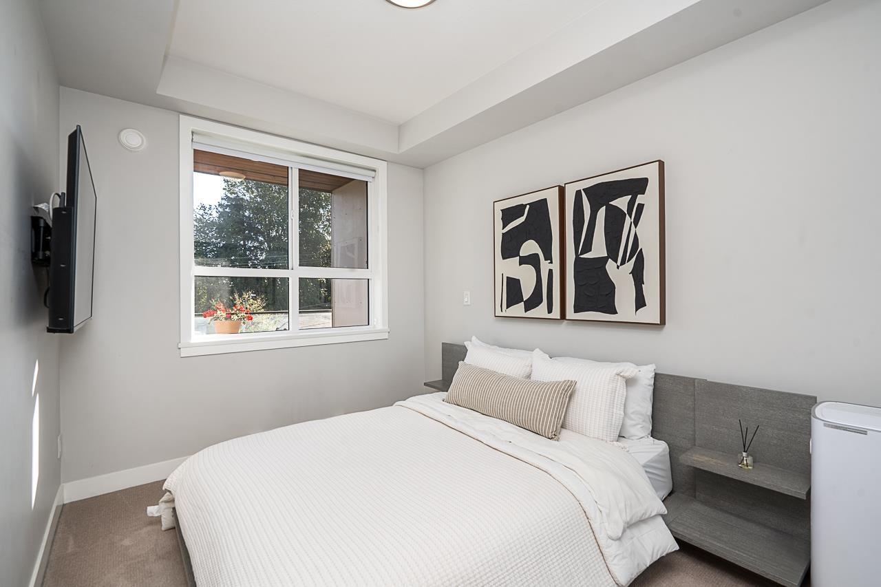 405 15388 105 Avenue Property Photo 13