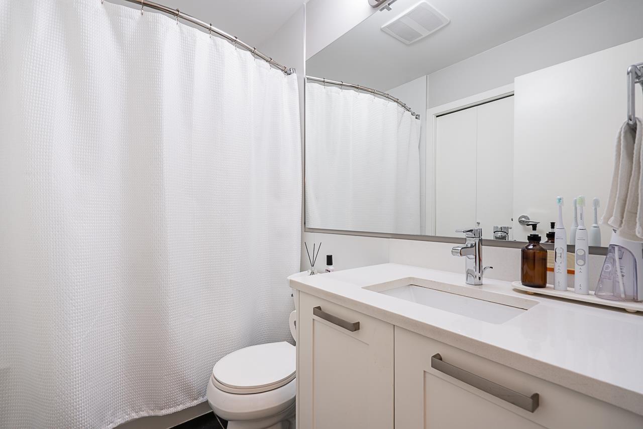 405 15388 105 Avenue Property Photo 16