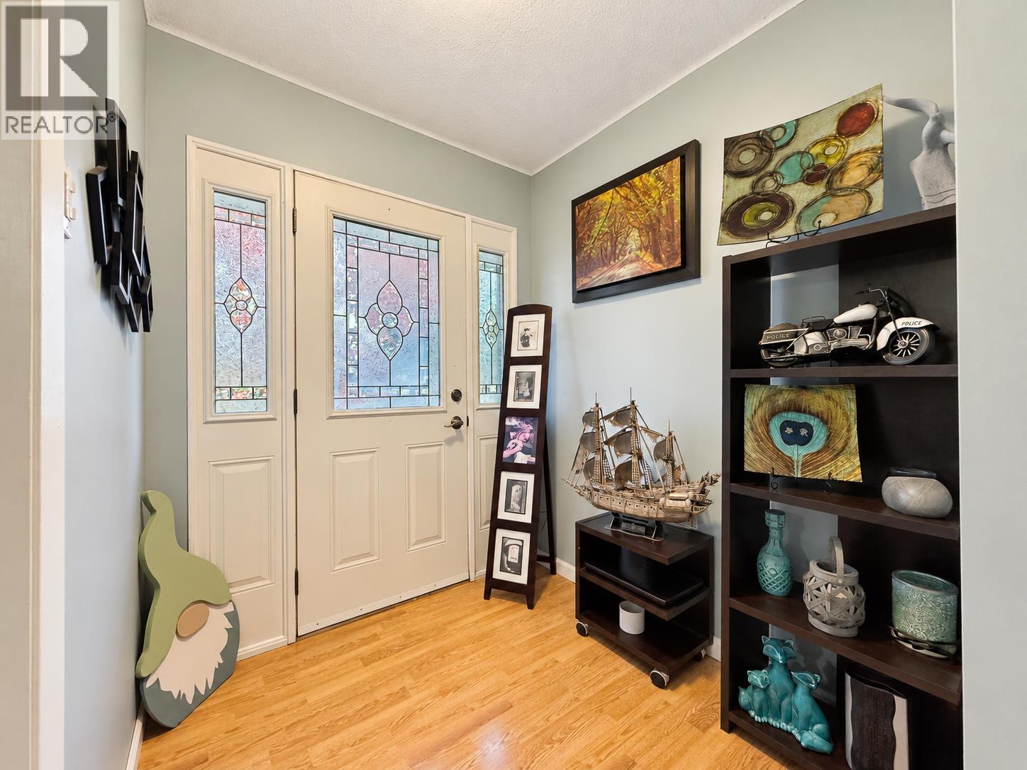 4075 Fourth Avenue Property Photo 9