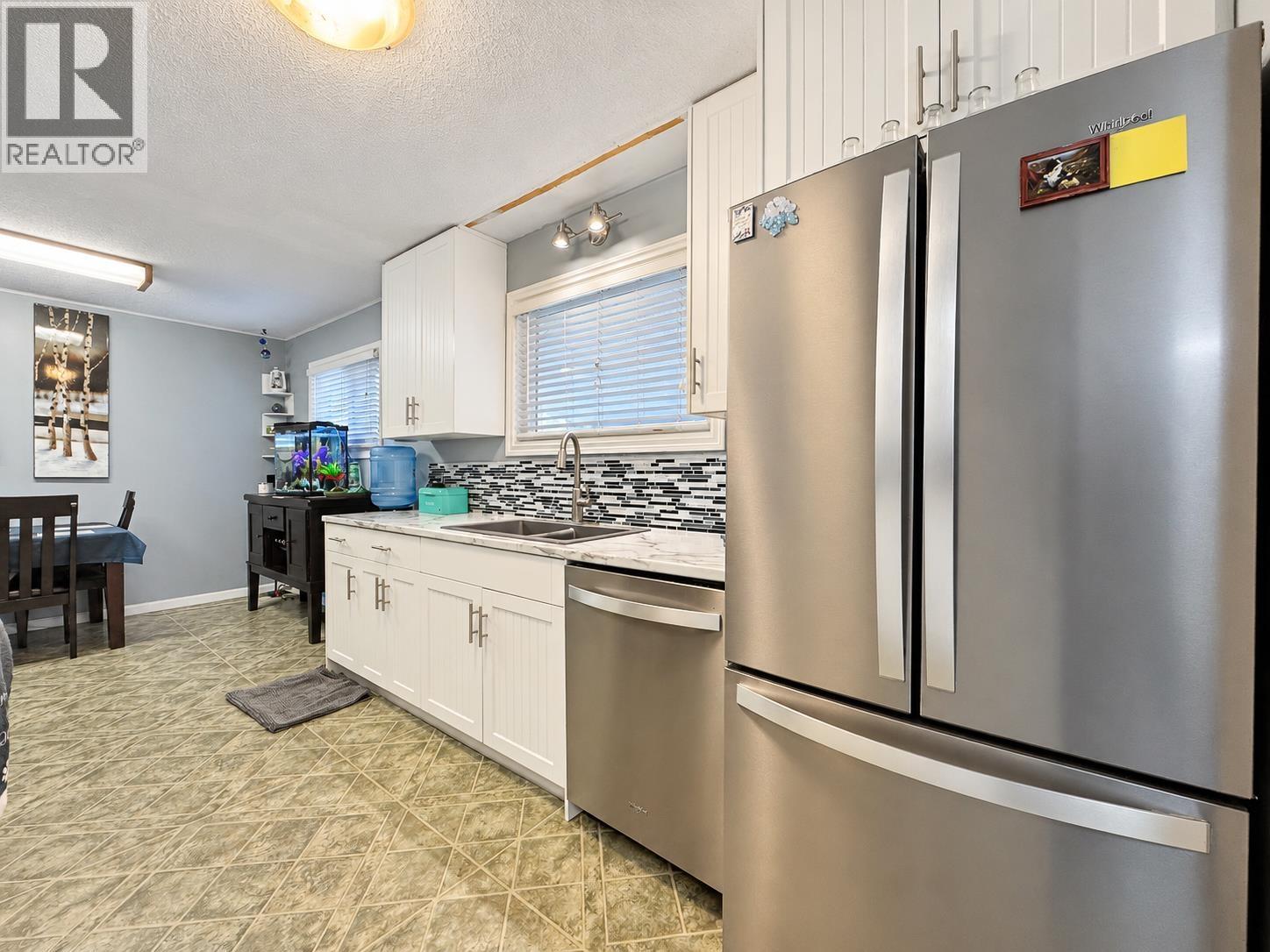 4075 Fourth Avenue Property Photo 13