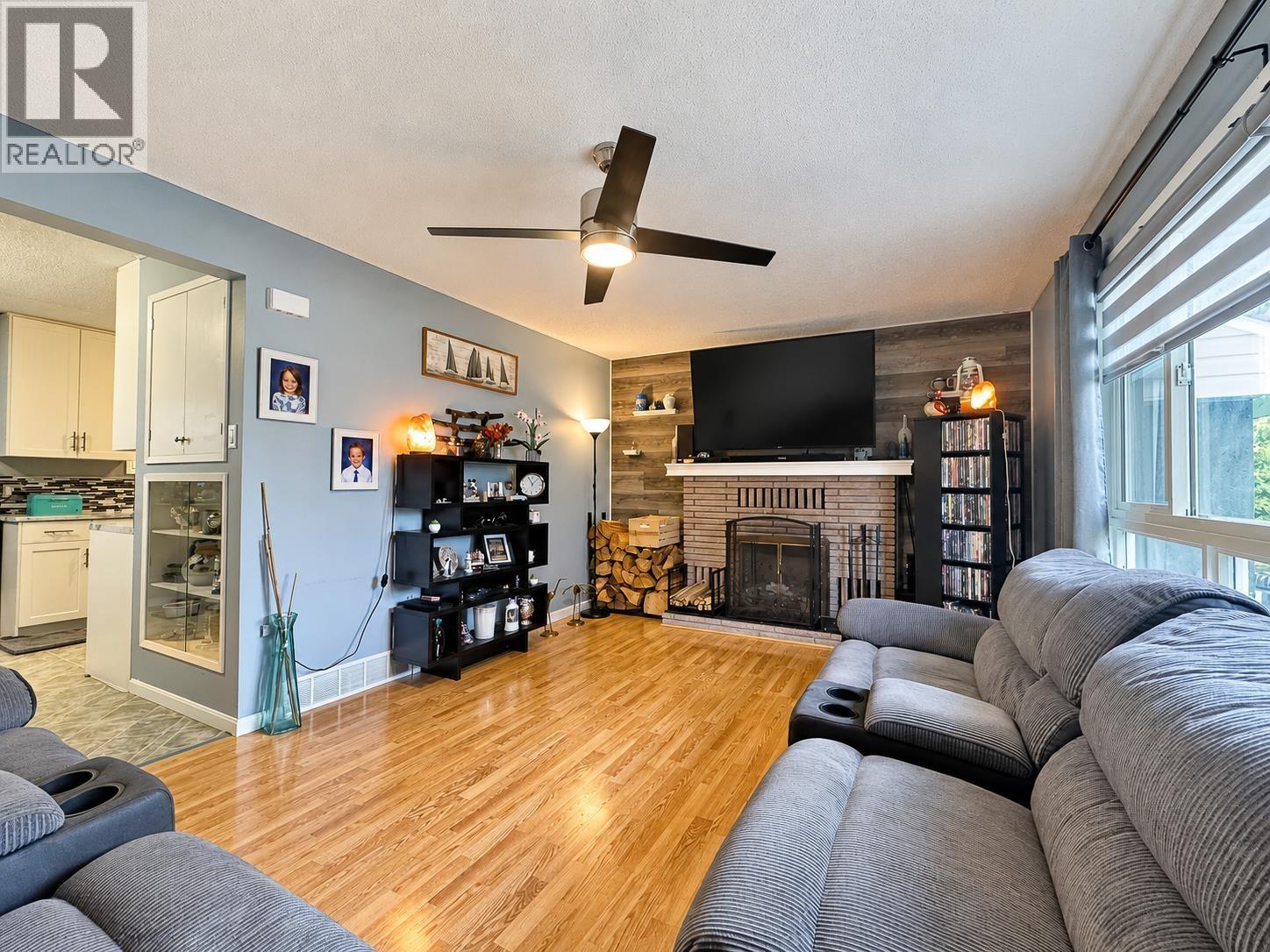 4075 Fourth Avenue Property Photo 20