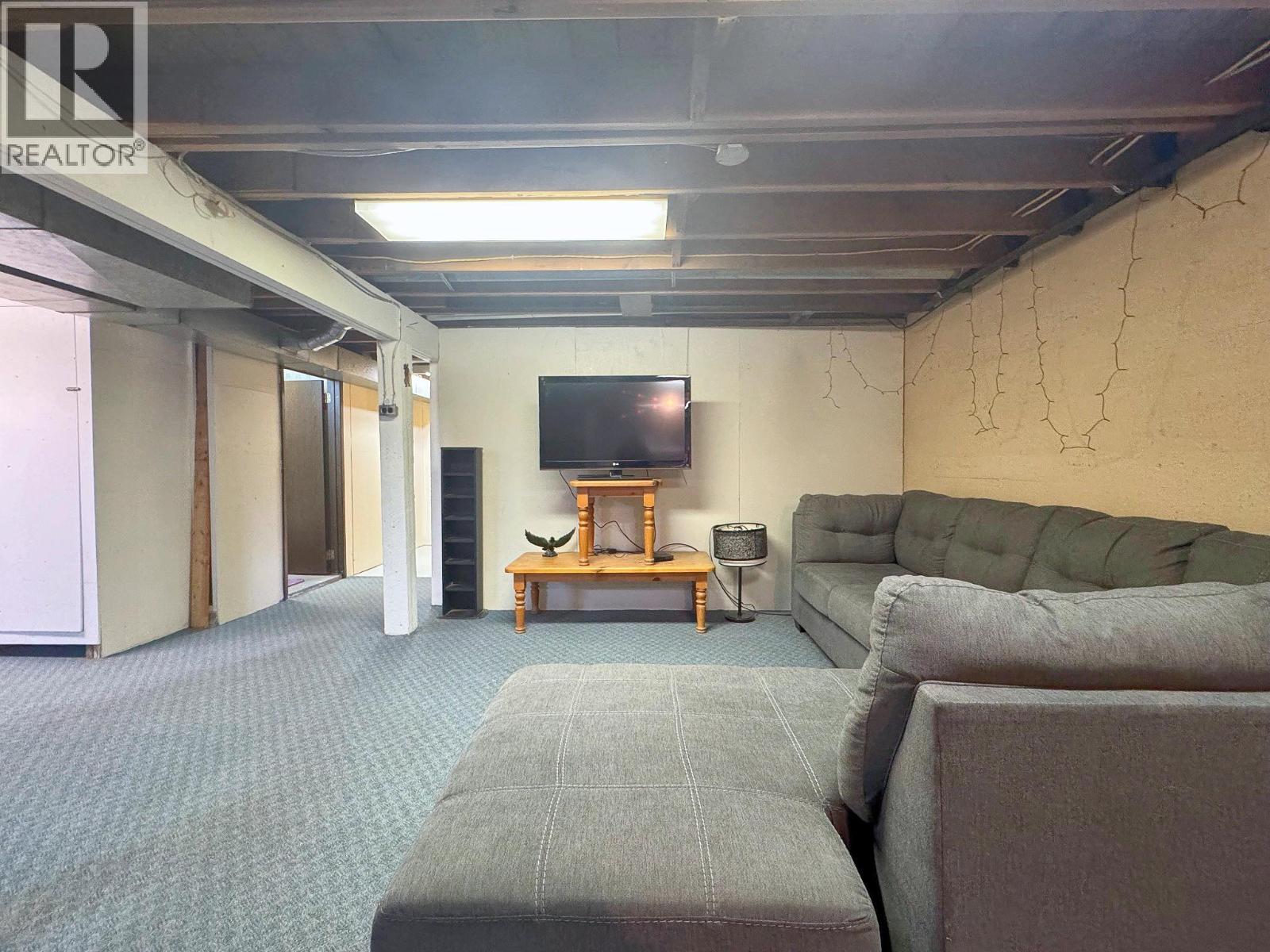 4075 Fourth Avenue Property Photo 22