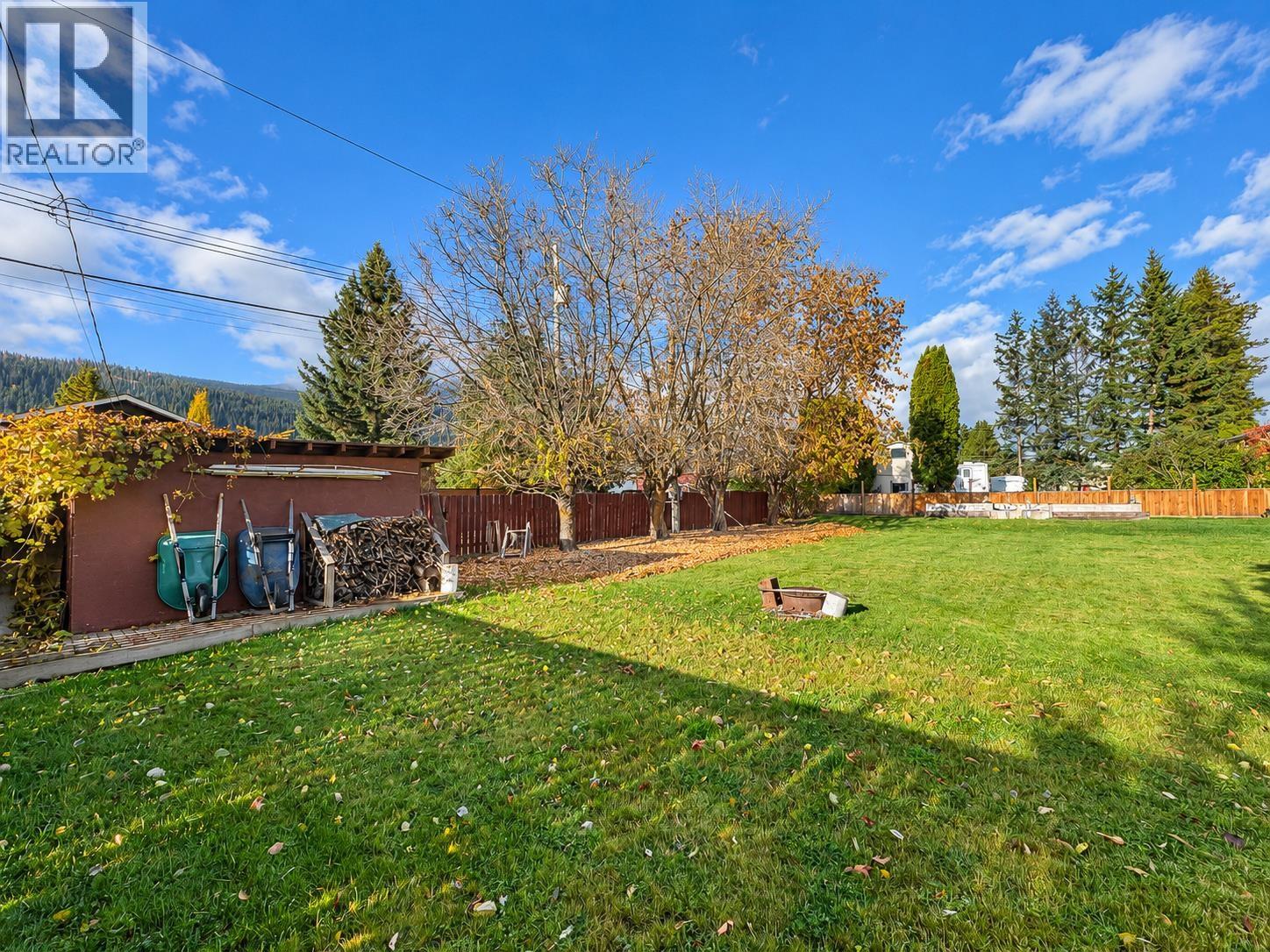 4075 Fourth Avenue Property Photo 35