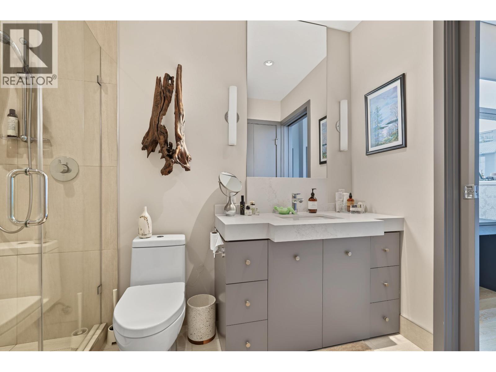 401 1510 W 6th Avenue Property Photo 15