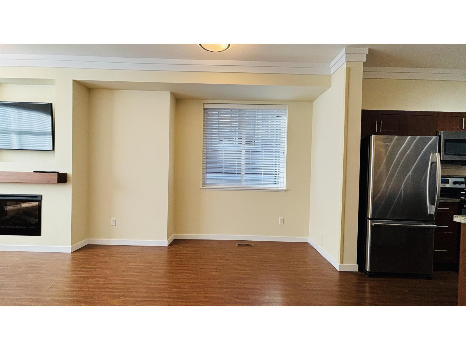 24 14356 63a Avenue Property Photo 10