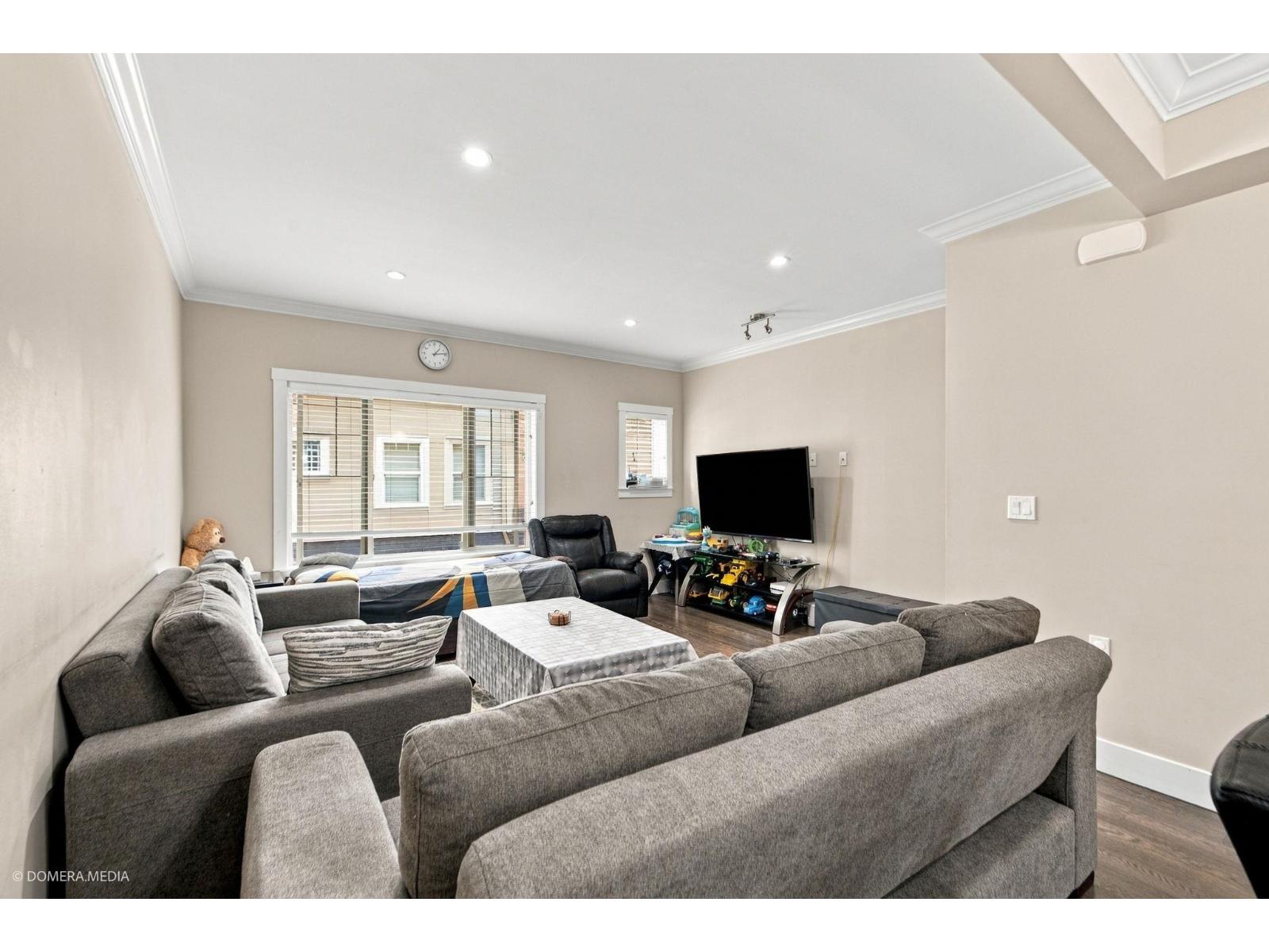 25 19097 64 Avenue Property Photo 12