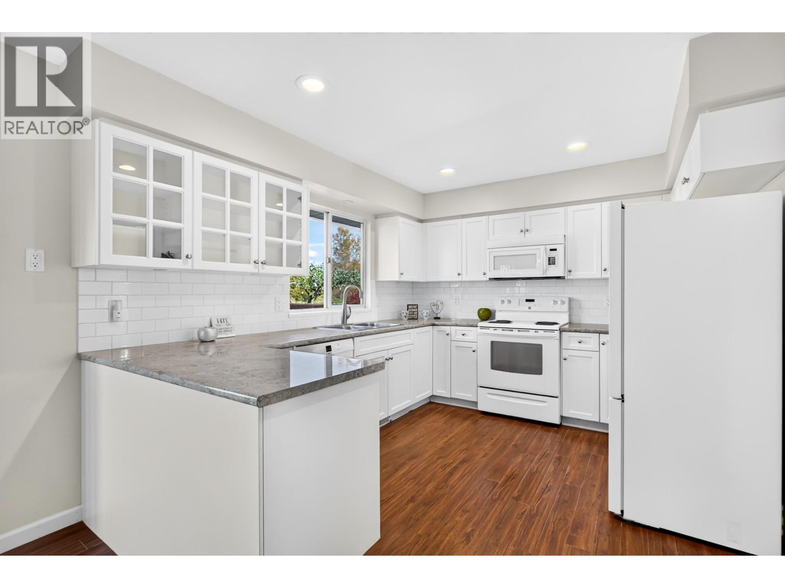 22205 126 Avenue Property Photo 16