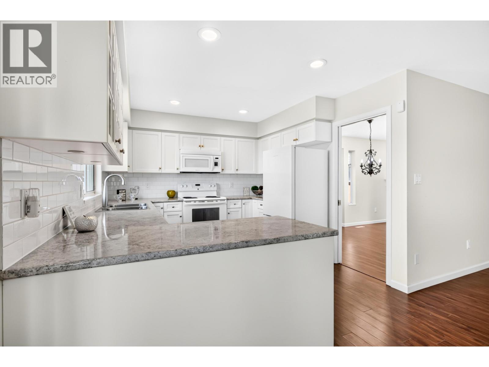 22205 126 Avenue Property Photo 18