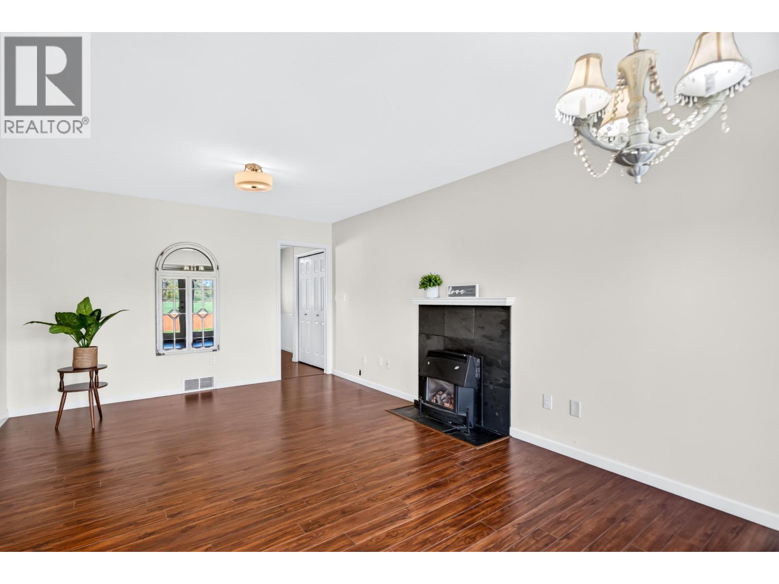 22205 126 Avenue Property Photo 21