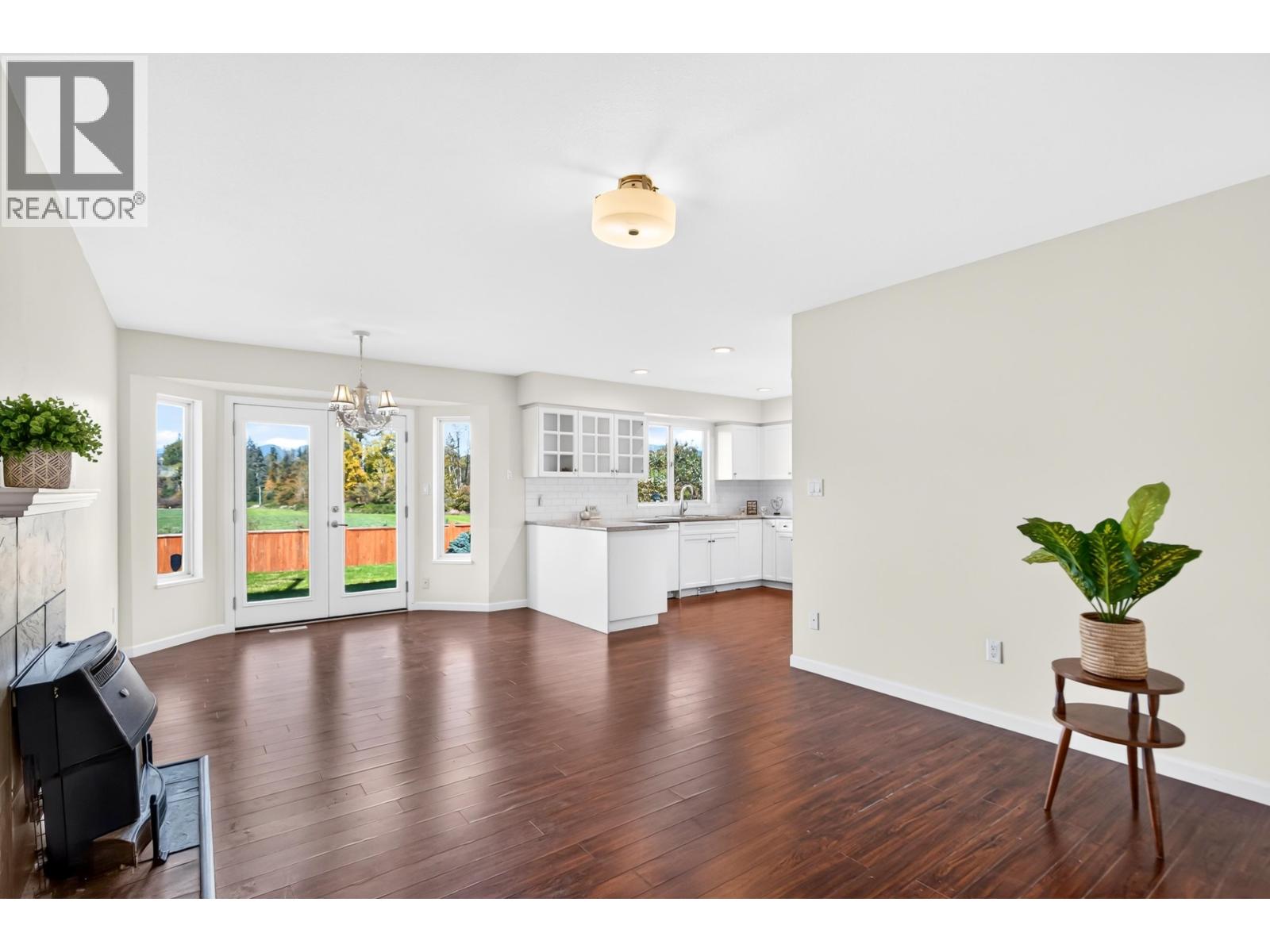 22205 126 Avenue Property Photo 22