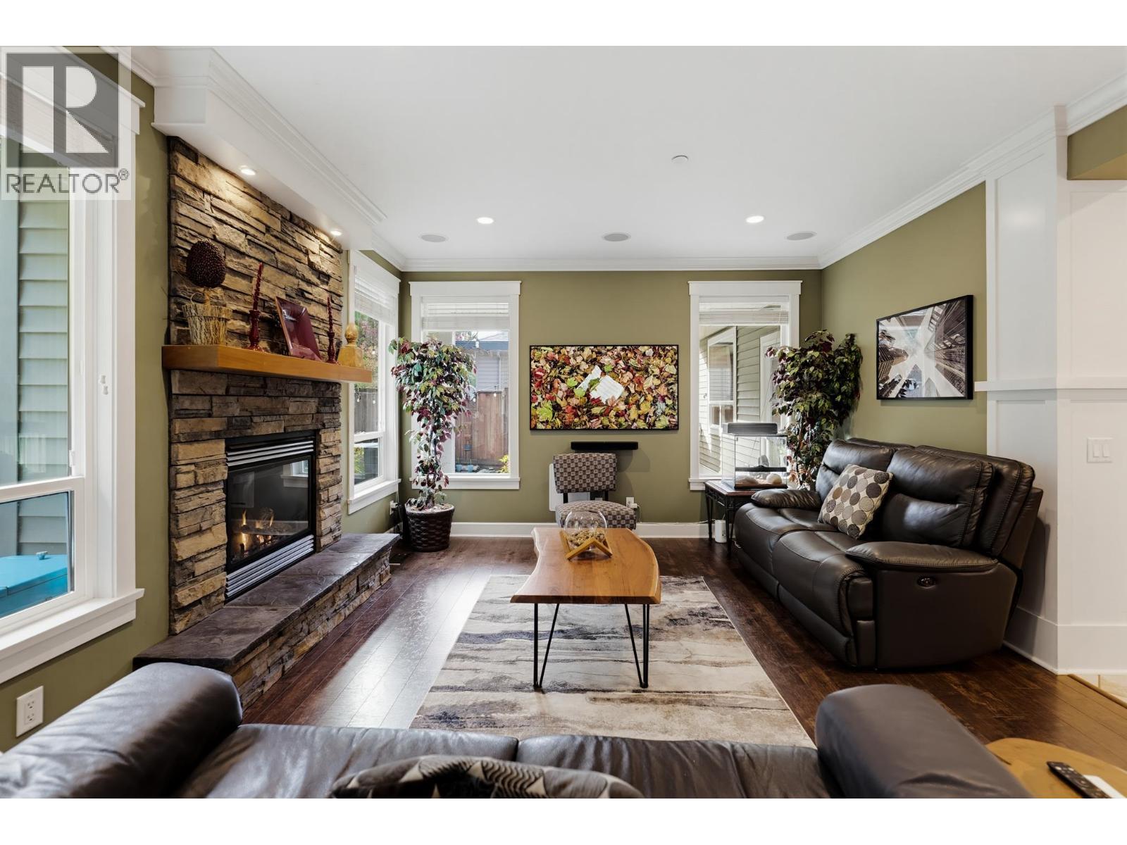 13220 239b Street Property Photo 4