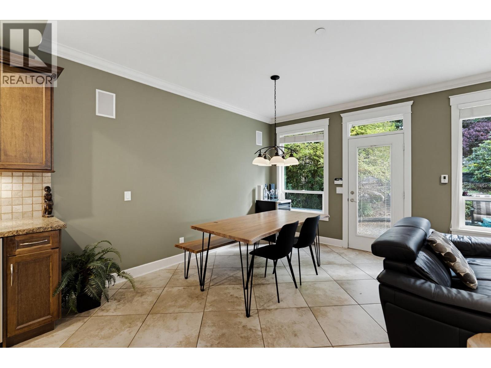 13220 239b Street Property Photo 8