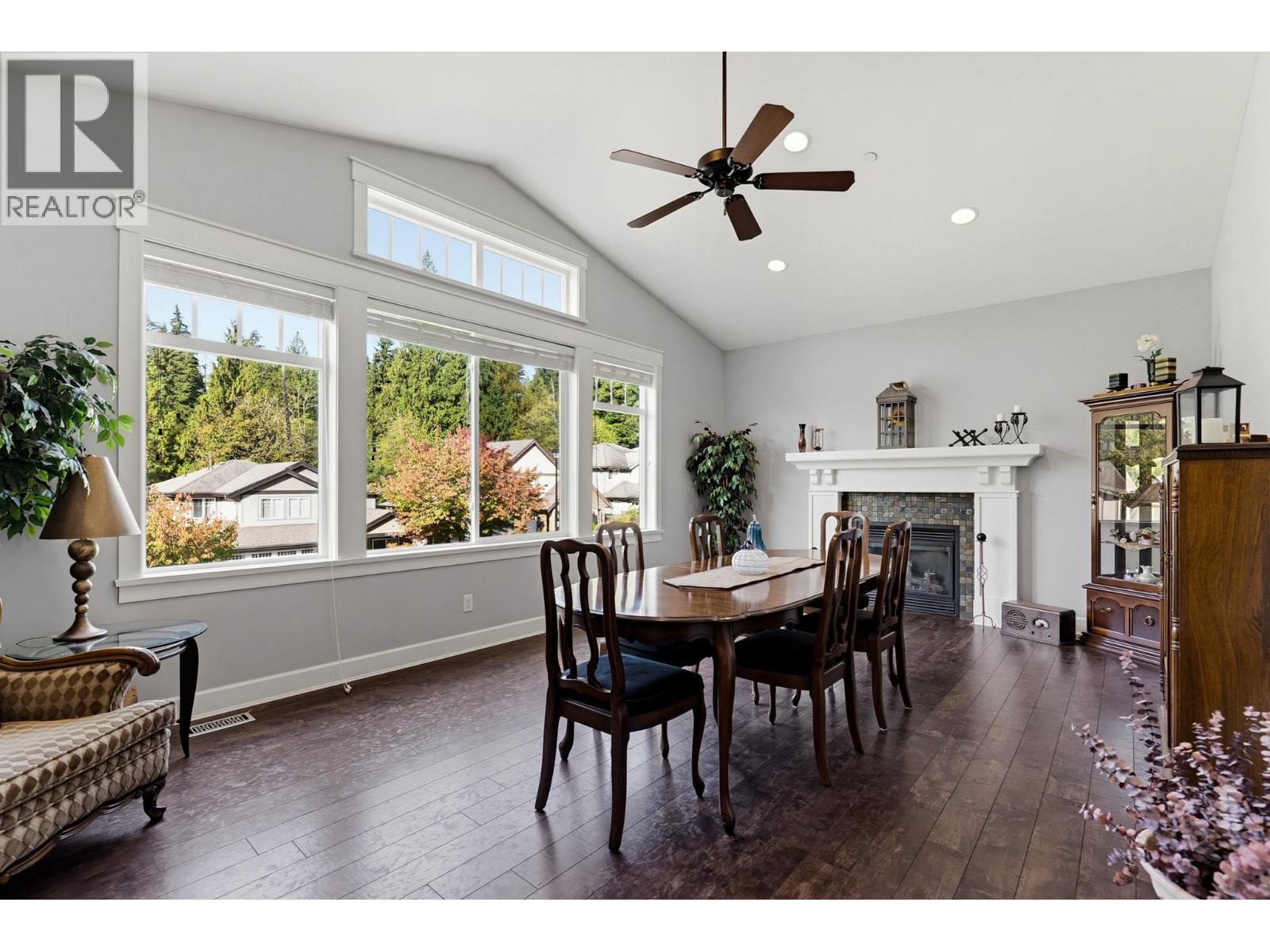 13220 239b Street Property Photo 9